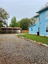 Apartment For Rent in Fannin County , 209 W 6th Street 1, Bonham, Texas 75418, 2 Bedroom, 2 Bathroom, Garage spaces, 4,243 Sqft, built in 1899, mls#21407692, Real Estate Agent in Bonham, Homes For Rent in Fannin county, Homes For Rent in Bonham, Realtor in Bonham Texas, Real Estate Brokerage Independent Realty Texas, Luminita Cordes Realtor