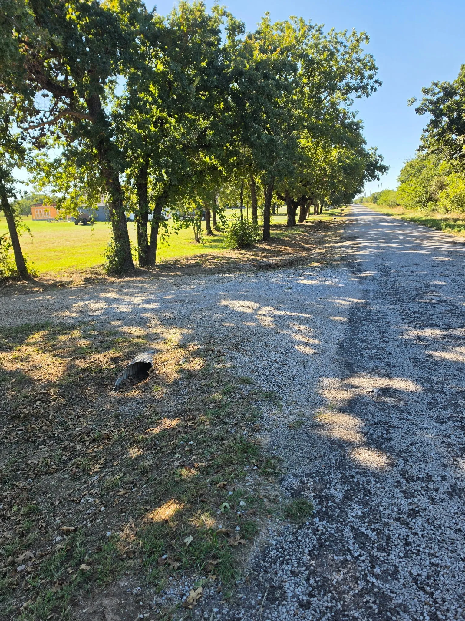 Russell Rd and Entrance