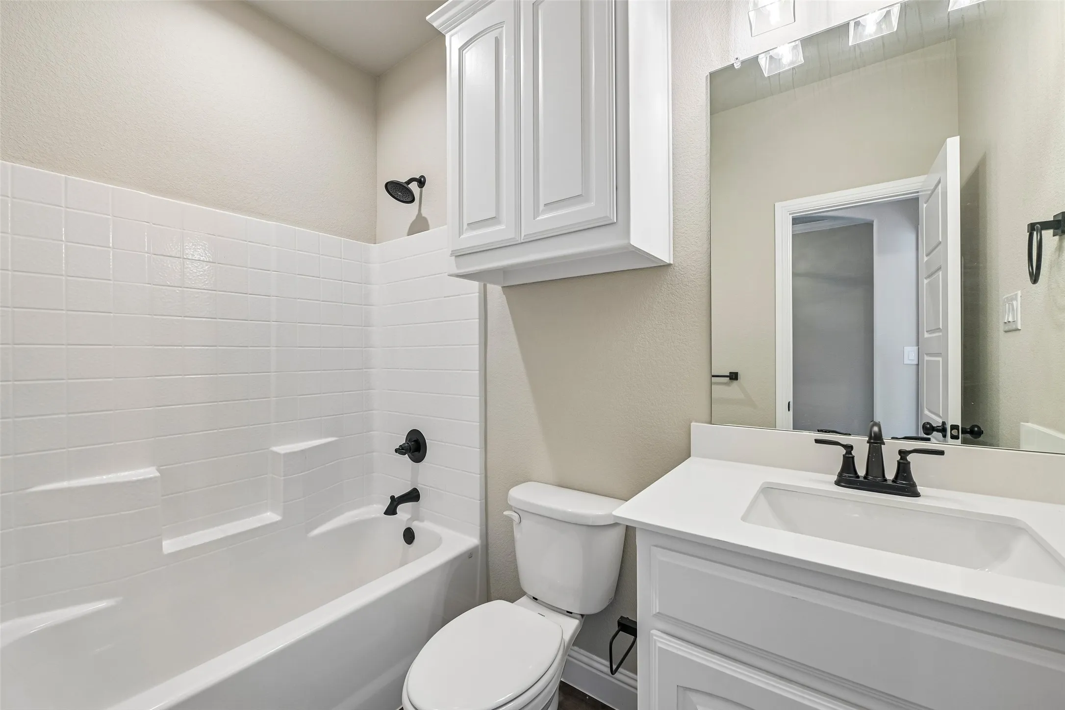 Single Family Residence For Sale in Johnson County , 1045 Nighthawk Trail, Alvarado, Texas 76009, 3 Bedroom, 2 Bathroom, 2 Garage spaces, 1,871 Sqft, built in 2026, mls#21410221, Real Estate Agent in Alvarado, Homes For Sale in Johnson county, Homes For Sale in Alvarado, Realtor in Alvarado Texas, Real Estate Brokerage Independent Realty Texas, Luminita Cordes Realtor