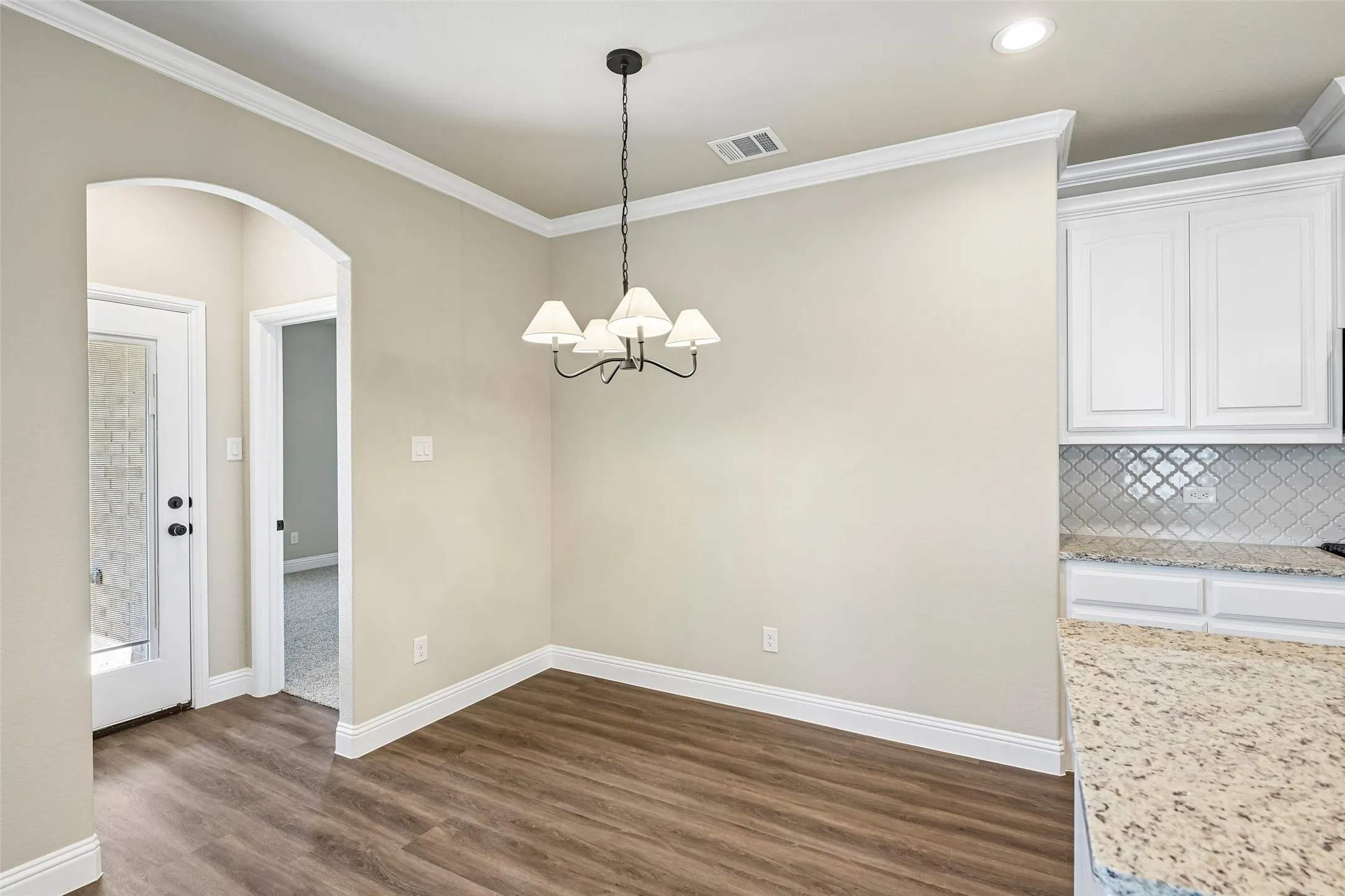 Single Family Residence For Sale in Johnson County , 1045 Nighthawk Trail, Alvarado, Texas 76009, 3 Bedroom, 2 Bathroom, 2 Garage spaces, 1,871 Sqft, built in 2026, mls#21410221, Real Estate Agent in Alvarado, Homes For Sale in Johnson county, Homes For Sale in Alvarado, Realtor in Alvarado Texas, Real Estate Brokerage Independent Realty Texas, Luminita Cordes Realtor