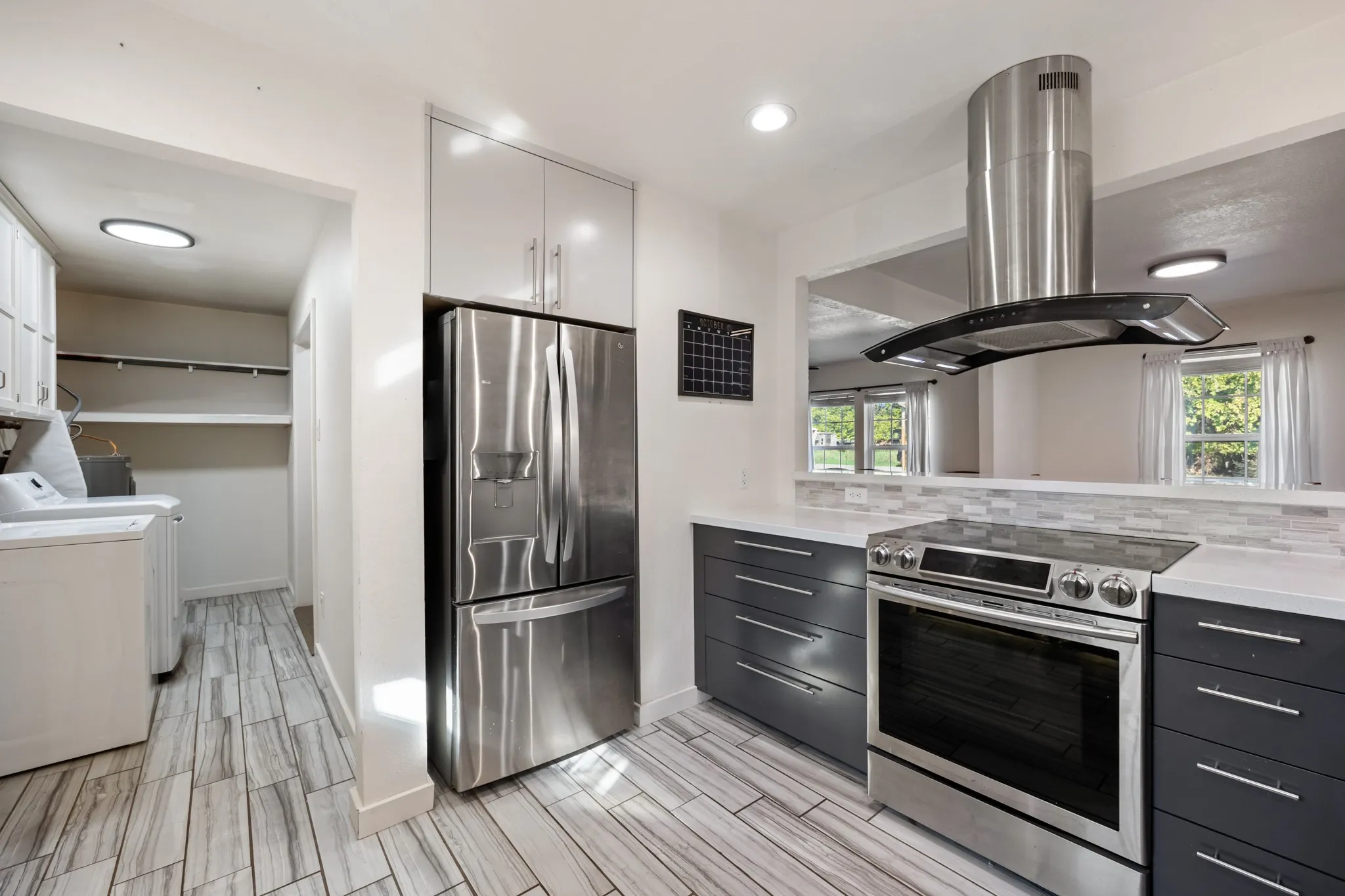 Single Family Residence For Sale in Tarrant County , 244 Richard Lane, Azle, Texas 76020, 3 Bedroom, 2 Bathroom, Garage spaces, 1,646 Sqft, built in 1987, mls#21407533, Real Estate Agent in Azle, Homes For Sale in Tarrant county, Homes For Sale in Azle, Realtor in Azle Texas, Real Estate Brokerage Independent Realty Texas, Luminita Cordes Realtor