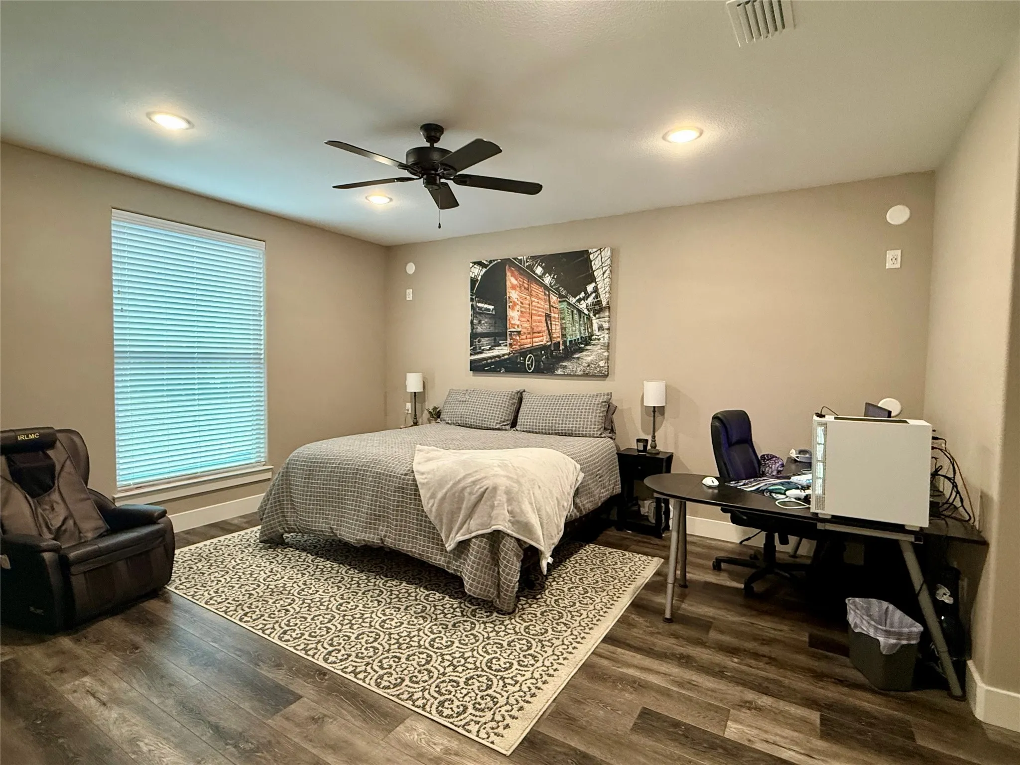 Single Family Residence For Sale in Ellis County , 7600 Fm 660, Ennis, Texas 75119, 5 Bedroom, 5 Bathroom, 2 Garage spaces, 3,654 Sqft, built in 2020, mls#21410239, Real Estate Agent in Ennis, Homes For Sale in Ellis county, Homes For Sale in Ennis, Realtor in Ennis Texas, Real Estate Brokerage Independent Realty Texas, Luminita Cordes Realtor