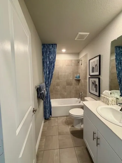 Model - Bathroom