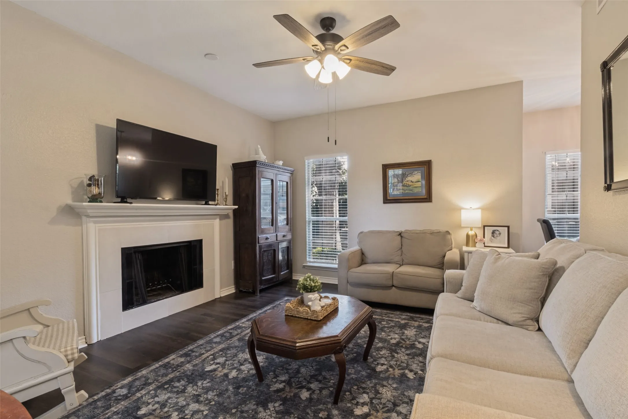 Condominium For Sale in Dallas County , 8600 Coppertowne Lane 600, Dallas, Texas 75243, 2 Bedroom, 2 Bathroom, Garage spaces, 977 Sqft, built in 1982, mls#21408643, Real Estate Agent in Dallas, Homes For Sale in Dallas county, Homes For Sale in Dallas, Realtor in Dallas Texas, Real Estate Brokerage Independent Realty Texas, Luminita Cordes Realtor
