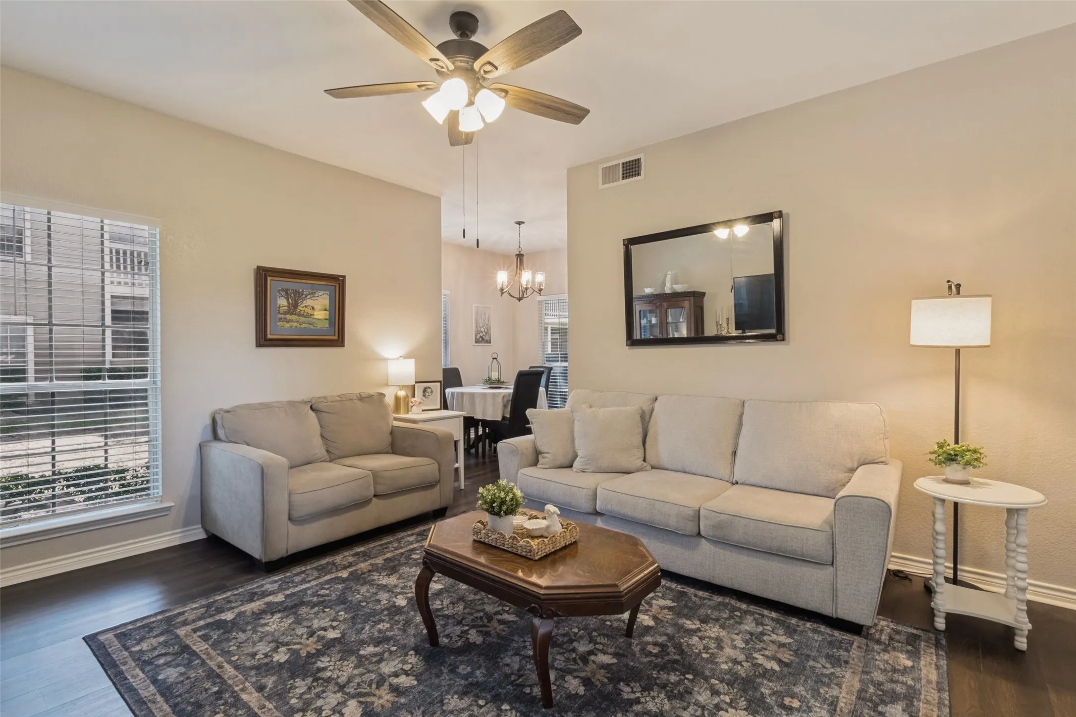 Condominium For Sale in Dallas County , 8600 Coppertowne Lane 600, Dallas, Texas 75243, 2 Bedroom, 2 Bathroom, Garage spaces, 977 Sqft, built in 1982, mls#21408643, Real Estate Agent in Dallas, Homes For Sale in Dallas county, Homes For Sale in Dallas, Realtor in Dallas Texas, Real Estate Brokerage Independent Realty Texas, Luminita Cordes Realtor