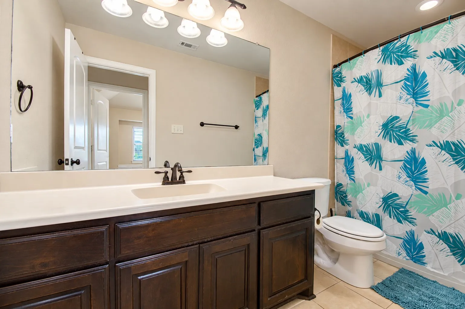 Single Family Residence For Rent in Ellis County , 3814 Hyde Park Drive, Midlothian, Texas 76065, 4 Bedroom, 3 Bathroom, 2 Garage spaces, 2,921 Sqft, built in 2015, mls#21410250, Real Estate Agent in Midlothian, Homes For Rent in Ellis county, Homes For Rent in Midlothian, Realtor in Midlothian Texas, Real Estate Brokerage Independent Realty Texas, Luminita Cordes Realtor