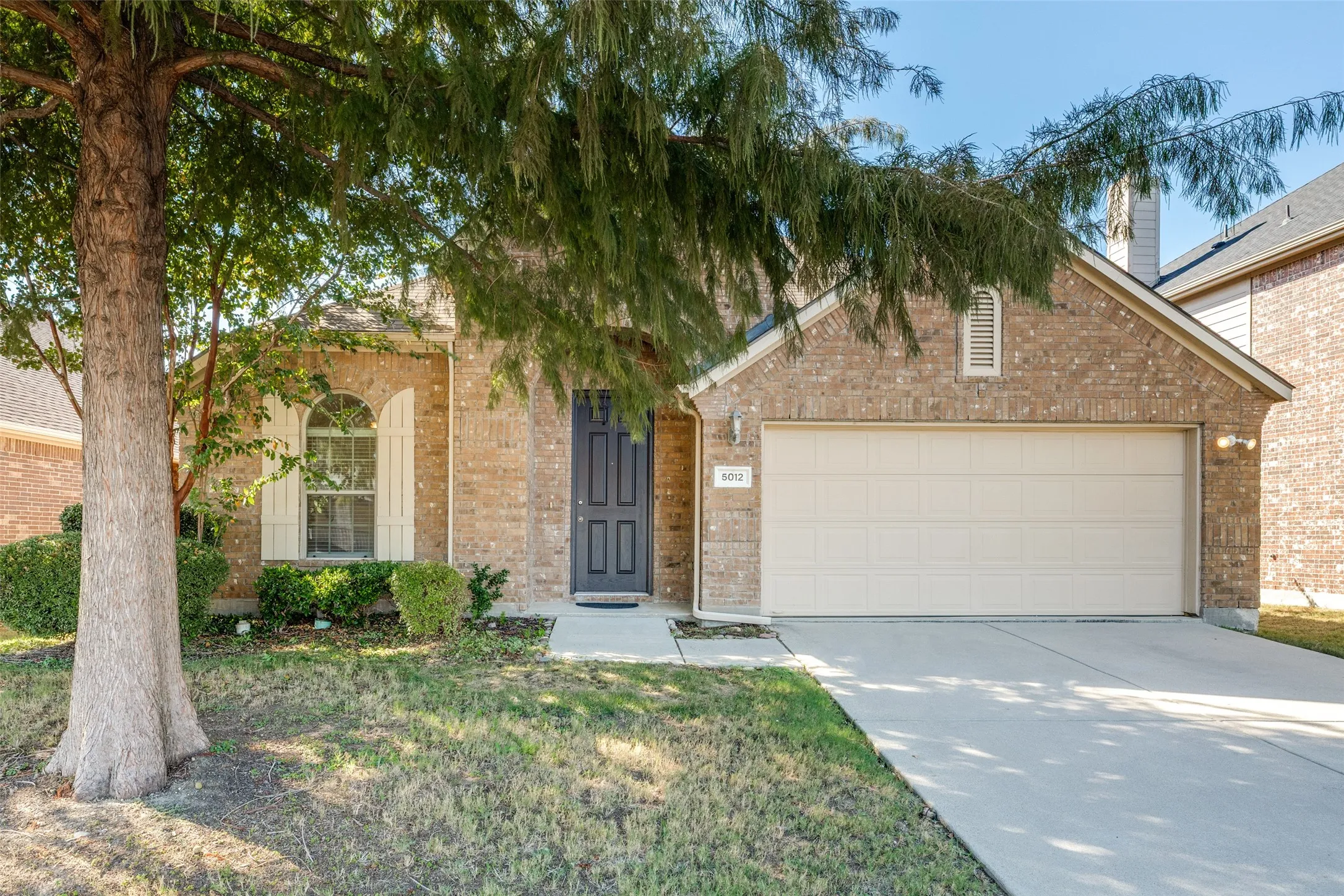 Single Family Residence For Rent