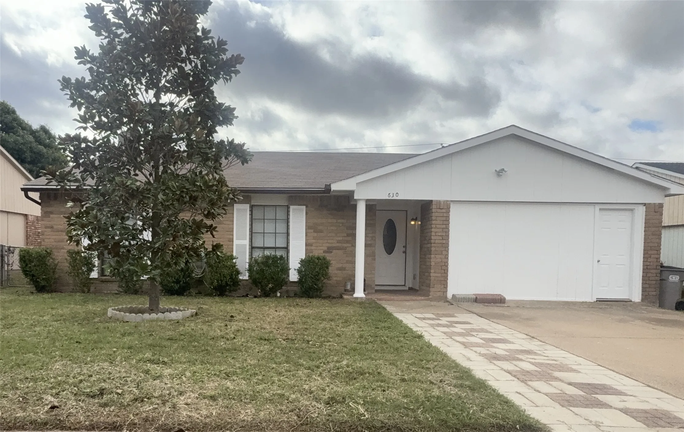 Single Family Residence For Sale