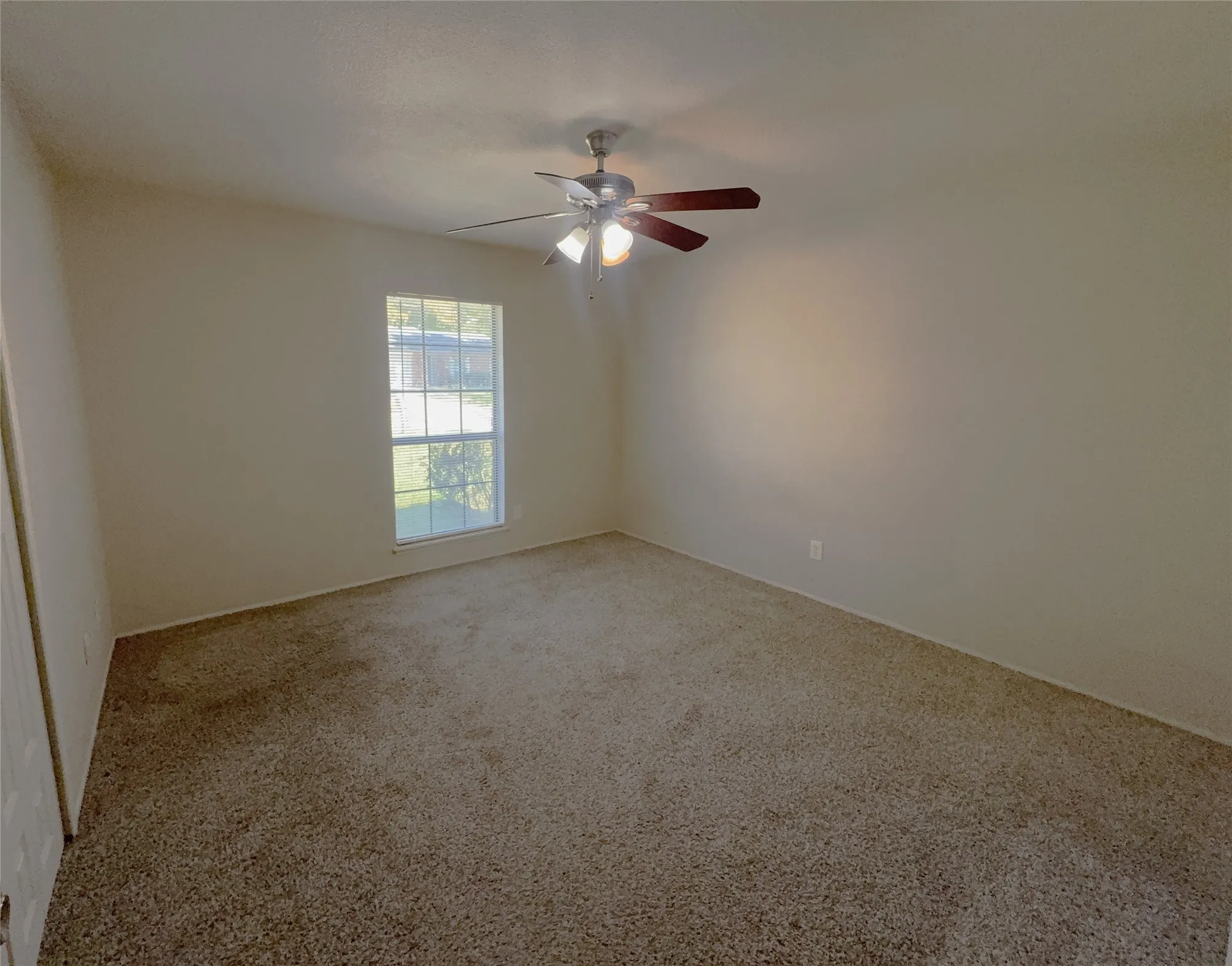 Single Family Residence For Sale in Collin County , 630 Valley View Drive, Allen, Texas 75002, 4 Bedroom, 2 Bathroom, Garage spaces, 1,481 Sqft, built in 1979, mls#21402779, Real Estate Agent in Allen, Homes For Sale in Collin county, Homes For Sale in Allen, Realtor in Allen Texas, Real Estate Brokerage Independent Realty Texas, Luminita Cordes Realtor