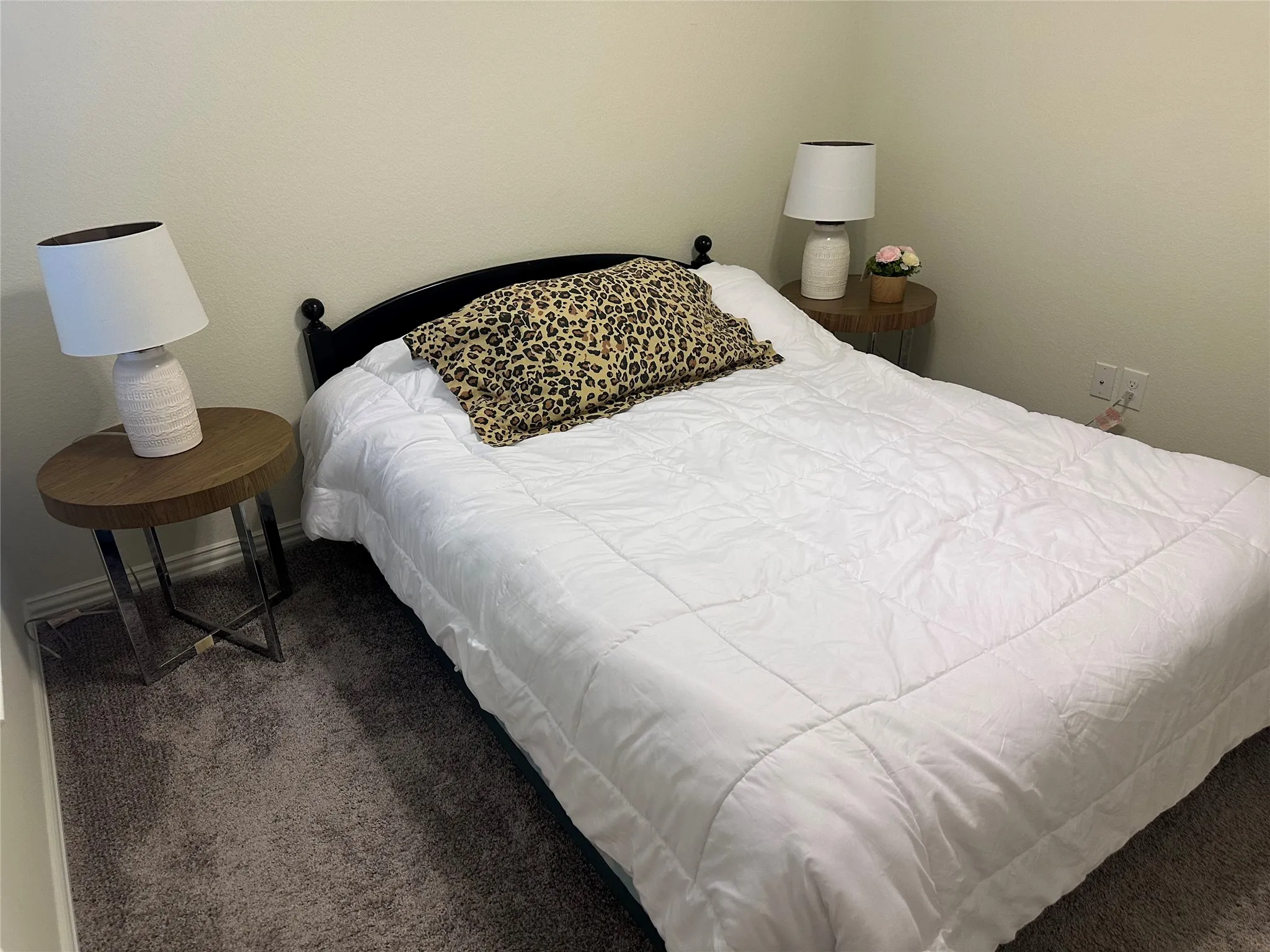 Single Family Residence For Sale in Denton County , 8873 Shore Crest Road, Frisco, Texas 75036, 3 Bedroom, 2 Bathroom, 2 Garage spaces, 1,675 Sqft, built in 2018, mls#21401703, Real Estate Agent in Frisco, Homes For Sale in Denton county, Homes For Sale in Frisco, Realtor in Frisco Texas, Real Estate Brokerage Independent Realty Texas, Luminita Cordes Realtor