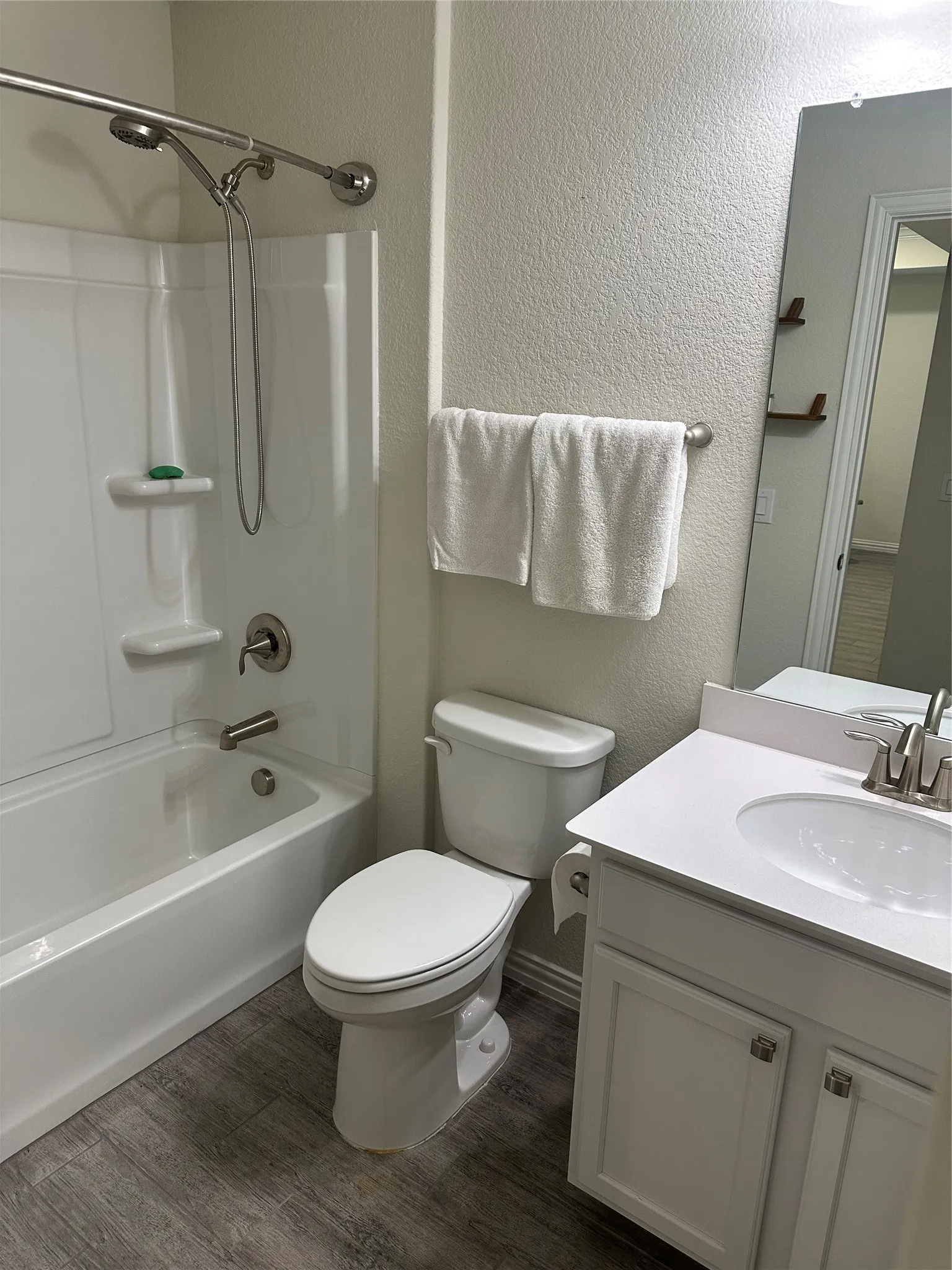 Single Family Residence For Sale in Denton County , 8873 Shore Crest Road, Frisco, Texas 75036, 3 Bedroom, 2 Bathroom, 2 Garage spaces, 1,675 Sqft, built in 2018, mls#21401703, Real Estate Agent in Frisco, Homes For Sale in Denton county, Homes For Sale in Frisco, Realtor in Frisco Texas, Real Estate Brokerage Independent Realty Texas, Luminita Cordes Realtor