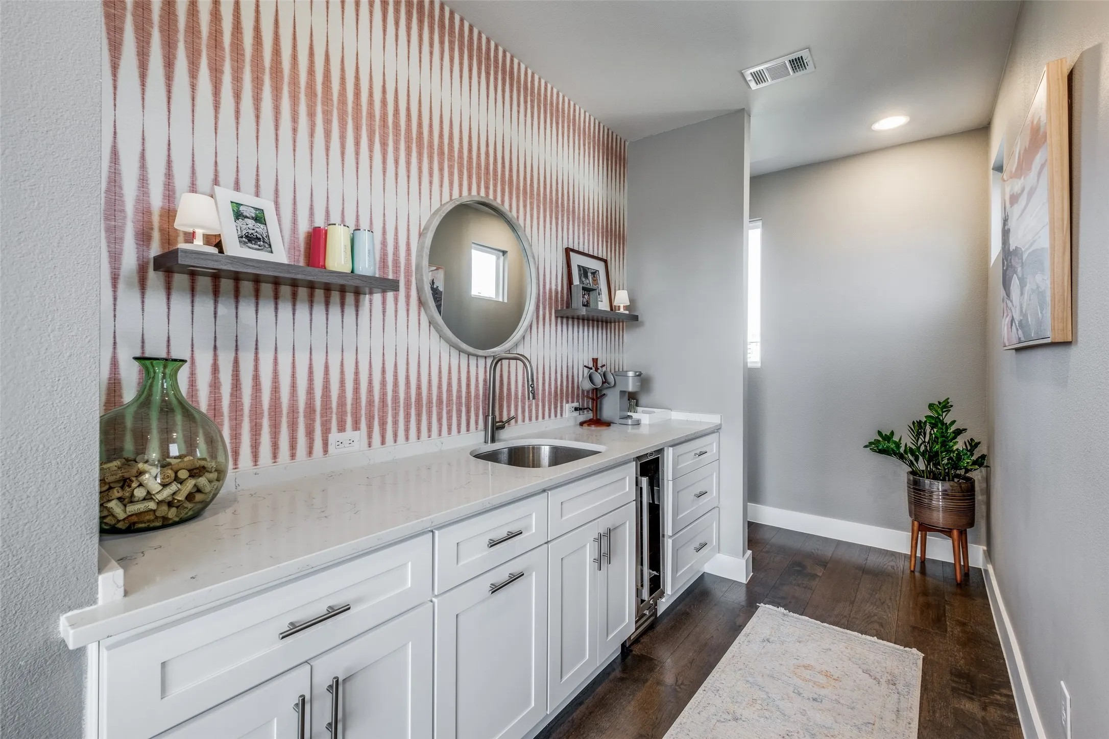 Multiple Parcels For Sale in Dallas County , 4125 Entrada Way, Dallas, Texas 75219, 3 Bedroom, 4 Bathroom, 2 Garage spaces, 2,722 Sqft, built in 2019, mls#21410182, Real Estate Agent in Dallas, Homes For Sale in Dallas county, Homes For Sale in Dallas, Realtor in Dallas Texas, Real Estate Brokerage Independent Realty Texas, Luminita Cordes Realtor