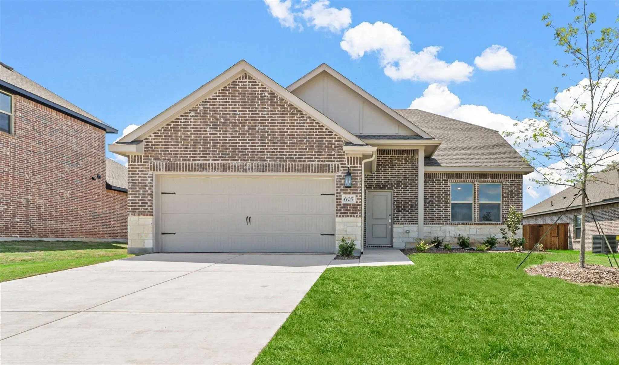 Single Family Residence For Rent