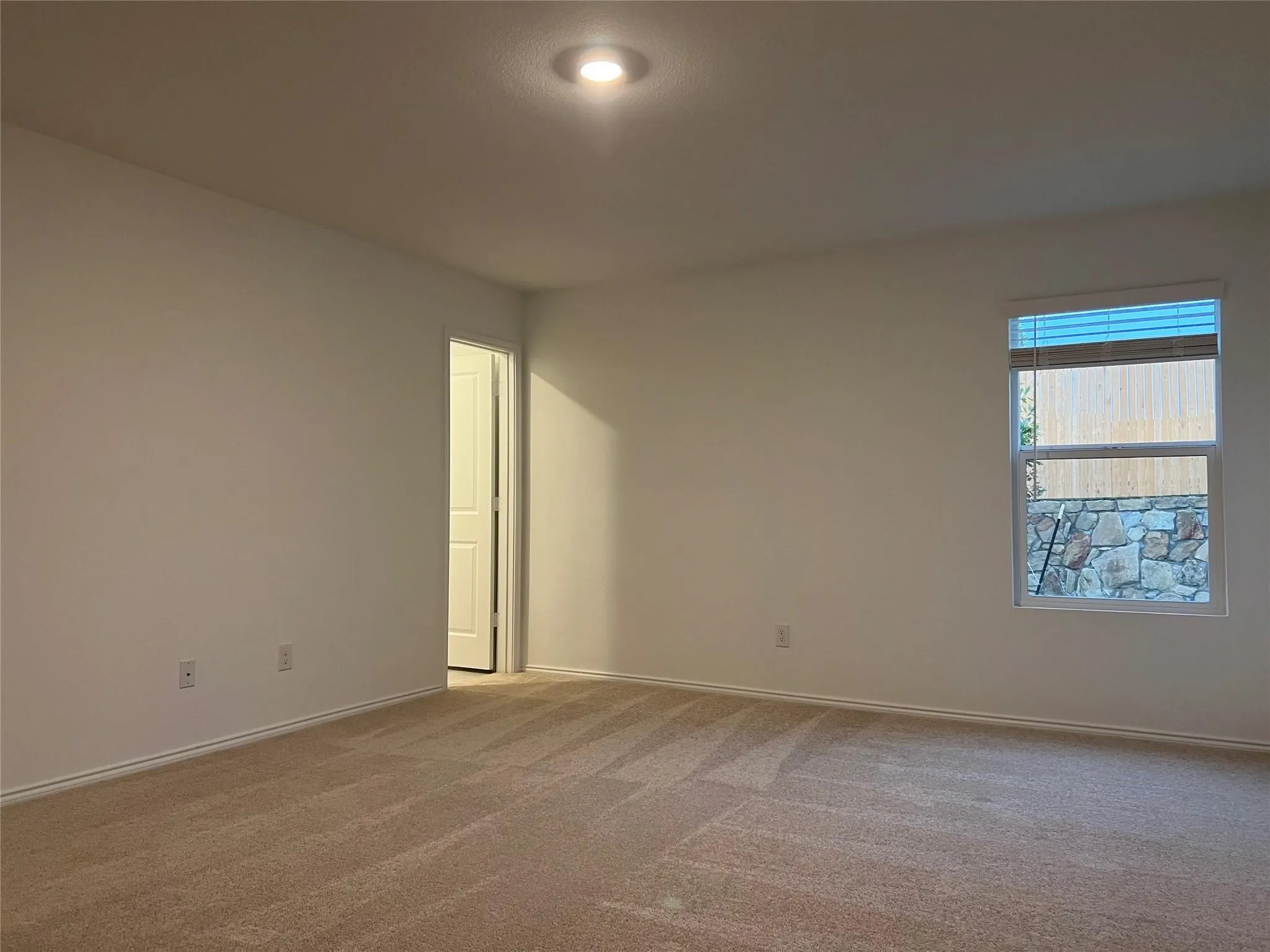 Single Family Residence For Rent in Tarrant County , 2836 Slatewood Drive, Fort Worth, Texas 76179, 3 Bedroom, 2 Bathroom, 2 Garage spaces, 1,440 Sqft, built in 2023, mls#21410263, Real Estate Agent in Fort Worth, Homes For Rent in Tarrant county, Homes For Rent in Fort Worth, Realtor in Fort Worth Texas, Real Estate Brokerage Independent Realty Texas, Luminita Cordes Realtor