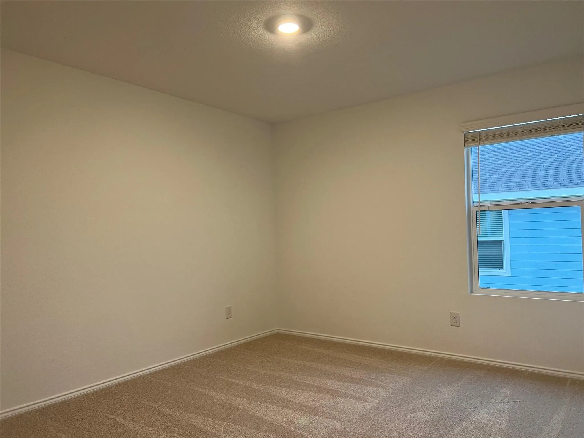 Single Family Residence For Rent in Tarrant County , 2836 Slatewood Drive, Fort Worth, Texas 76179, 3 Bedroom, 2 Bathroom, 2 Garage spaces, 1,440 Sqft, built in 2023, mls#21410263, Real Estate Agent in Fort Worth, Homes For Rent in Tarrant county, Homes For Rent in Fort Worth, Realtor in Fort Worth Texas, Real Estate Brokerage Independent Realty Texas, Luminita Cordes Realtor