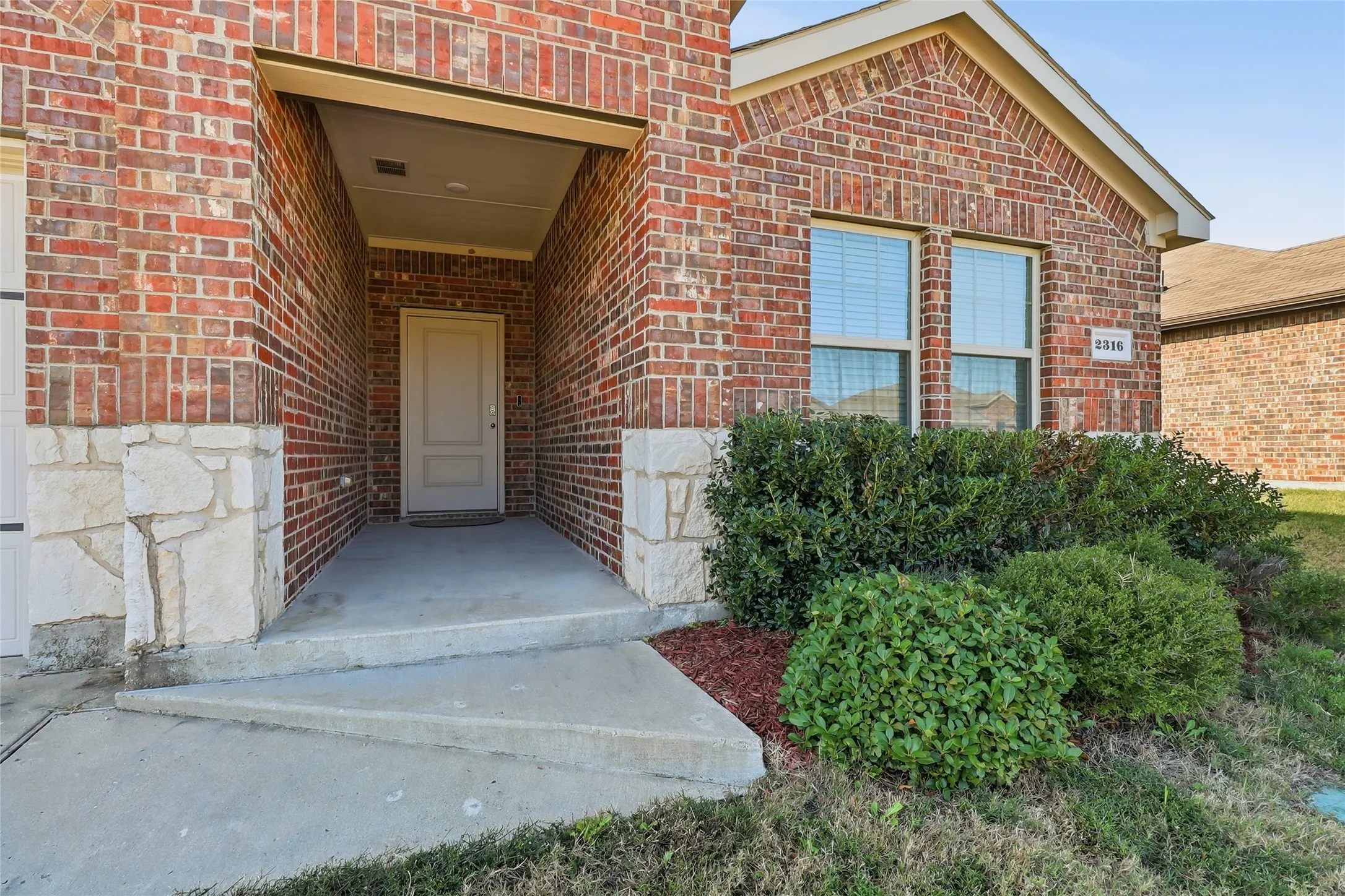 Single Family Residence For Sale in Rockwall County , 2316 French Street, Fate, Texas 75189, 4 Bedroom, 2 Bathroom, 2 Garage spaces, 1,664 Sqft, built in 2020, mls#21409919, Real Estate Agent in Fate, Homes For Sale in Rockwall county, Homes For Sale in Fate, Realtor in Fate Texas, Real Estate Brokerage Independent Realty Texas, Luminita Cordes Realtor