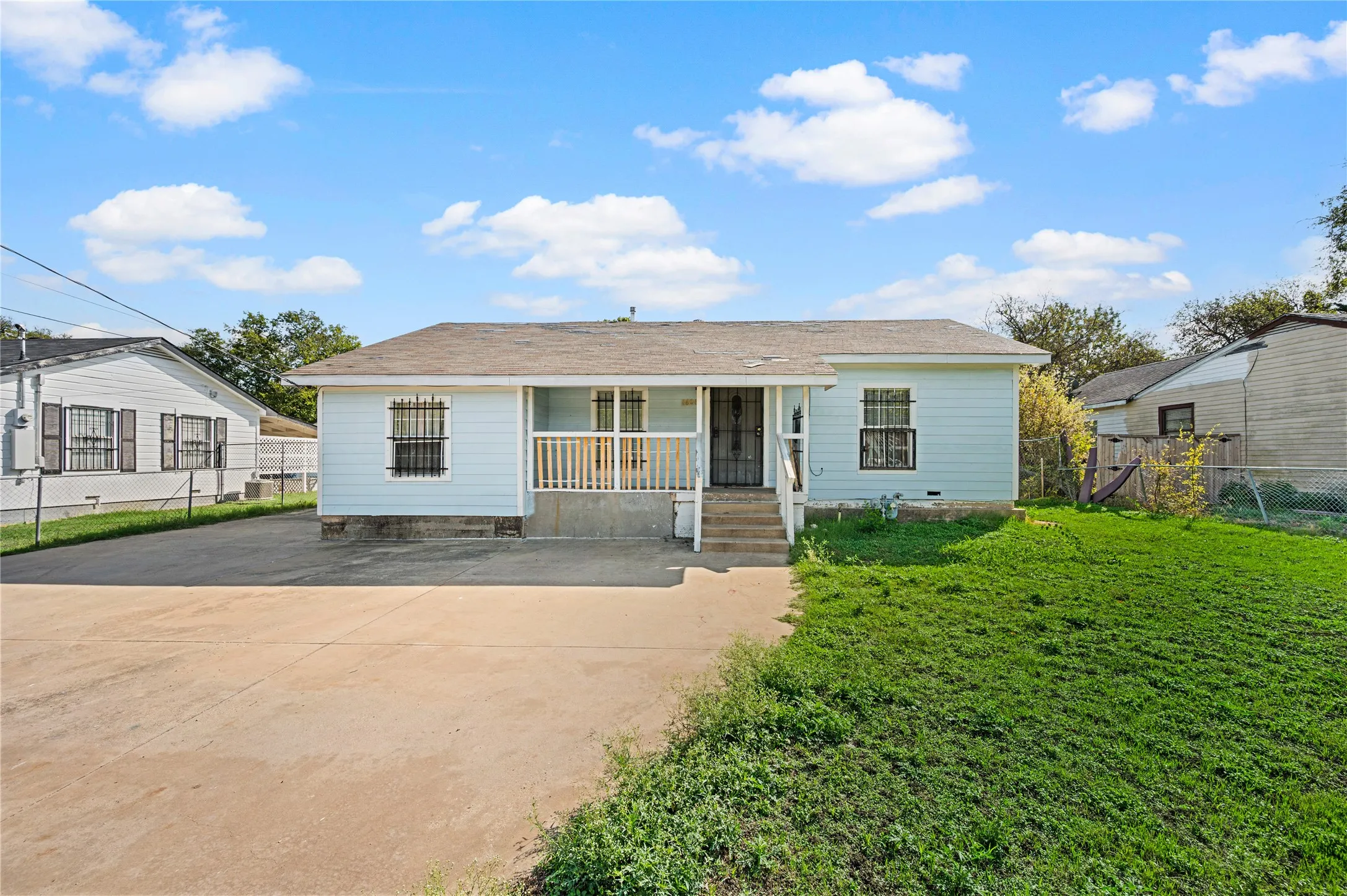 Single Family Residence For Sale