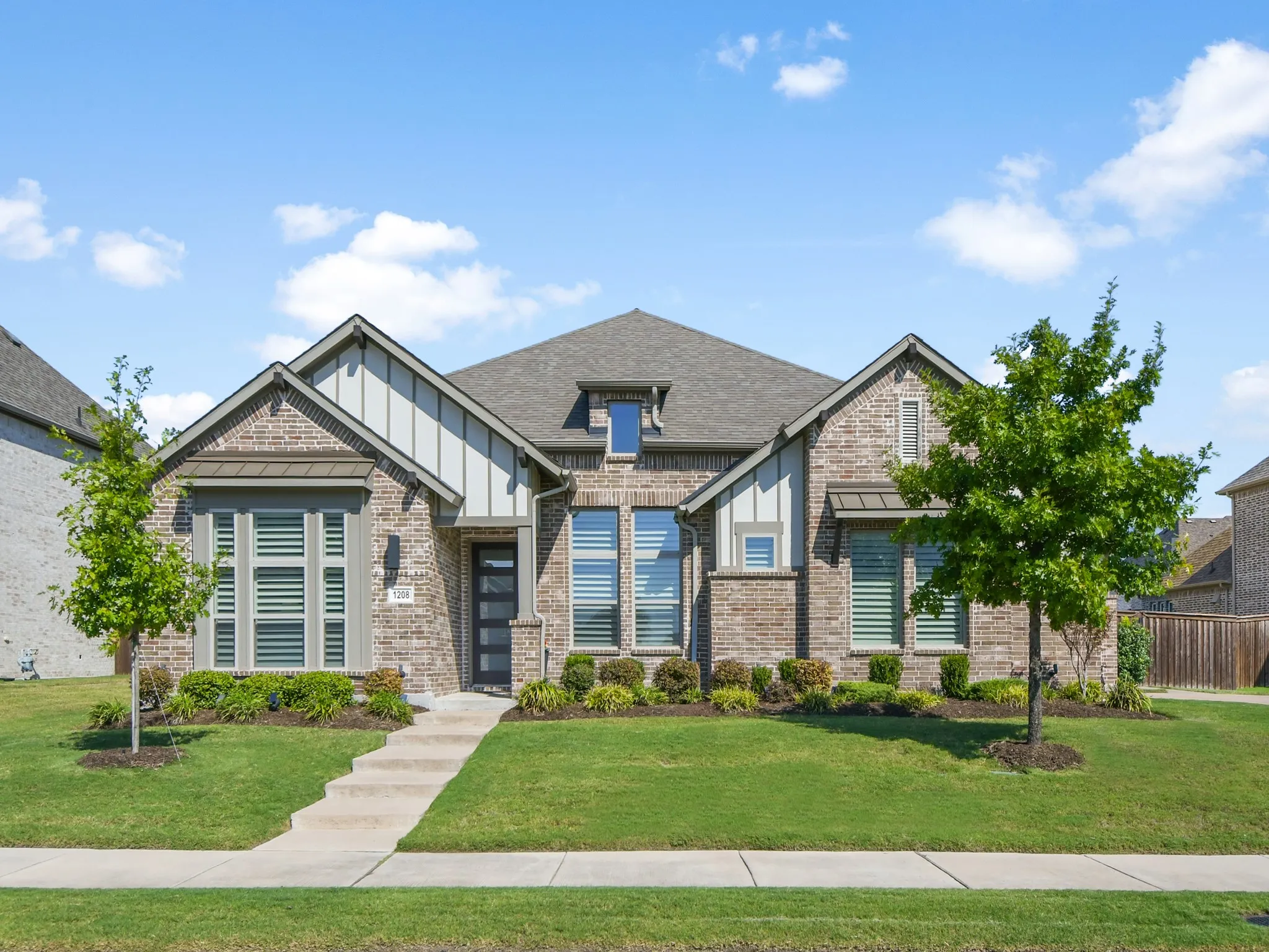 Single Family Residence For Sale
