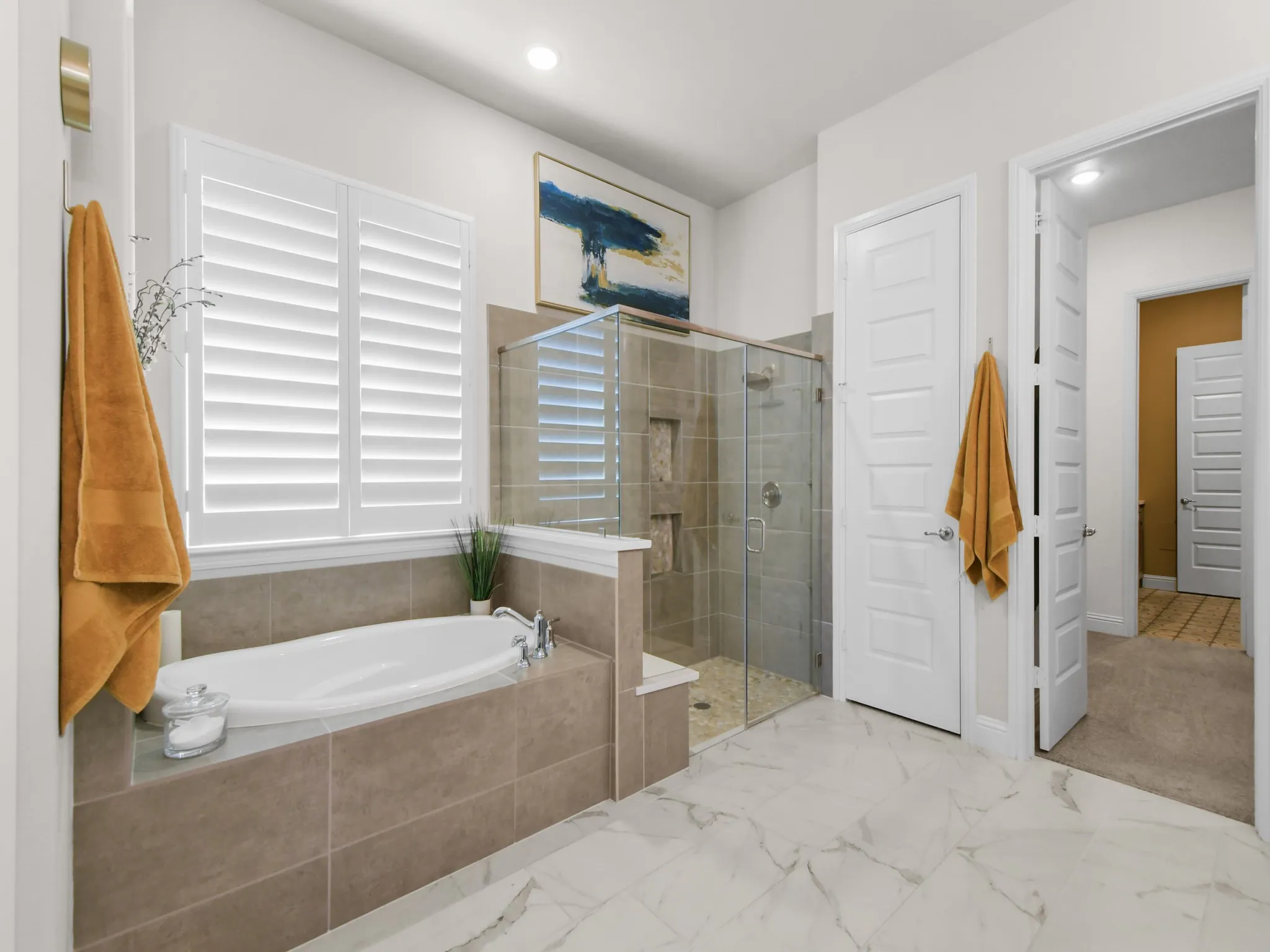 Single Family Residence For Sale in Rockwall County , 1208 Middleton Drive, Rockwall, Texas 75087, 4 Bedroom, 4 Bathroom, 3 Garage spaces, 3,222 Sqft, built in 2020, mls#21410168, Real Estate Agent in Rockwall, Homes For Sale in Rockwall county, Homes For Sale in Rockwall, Realtor in Rockwall Texas, Real Estate Brokerage Independent Realty Texas, Luminita Cordes Realtor