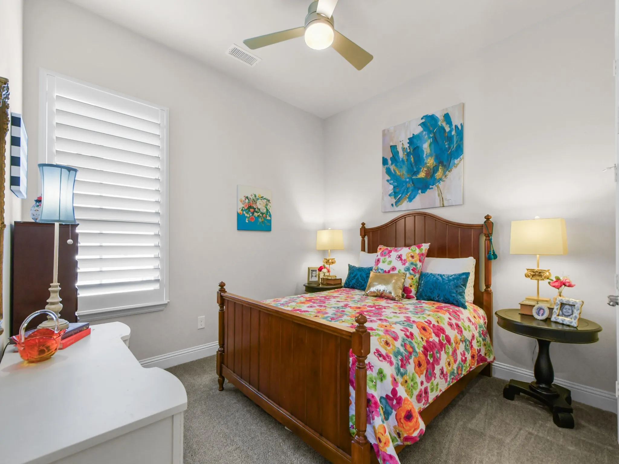 Single Family Residence For Sale in Rockwall County , 1208 Middleton Drive, Rockwall, Texas 75087, 4 Bedroom, 4 Bathroom, 3 Garage spaces, 3,222 Sqft, built in 2020, mls#21410168, Real Estate Agent in Rockwall, Homes For Sale in Rockwall county, Homes For Sale in Rockwall, Realtor in Rockwall Texas, Real Estate Brokerage Independent Realty Texas, Luminita Cordes Realtor