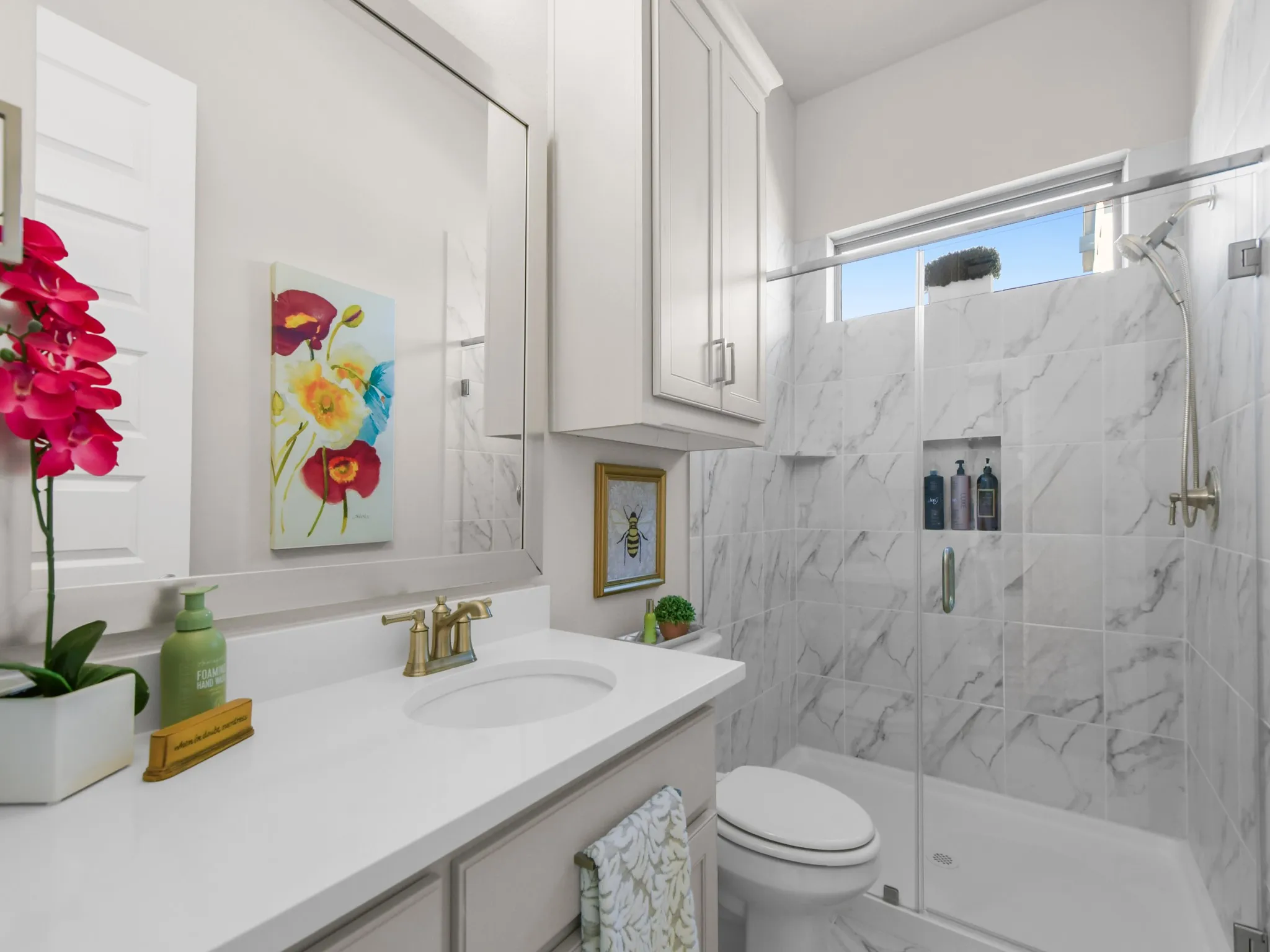 Single Family Residence For Sale in Rockwall County , 1208 Middleton Drive, Rockwall, Texas 75087, 4 Bedroom, 4 Bathroom, 3 Garage spaces, 3,222 Sqft, built in 2020, mls#21410168, Real Estate Agent in Rockwall, Homes For Sale in Rockwall county, Homes For Sale in Rockwall, Realtor in Rockwall Texas, Real Estate Brokerage Independent Realty Texas, Luminita Cordes Realtor