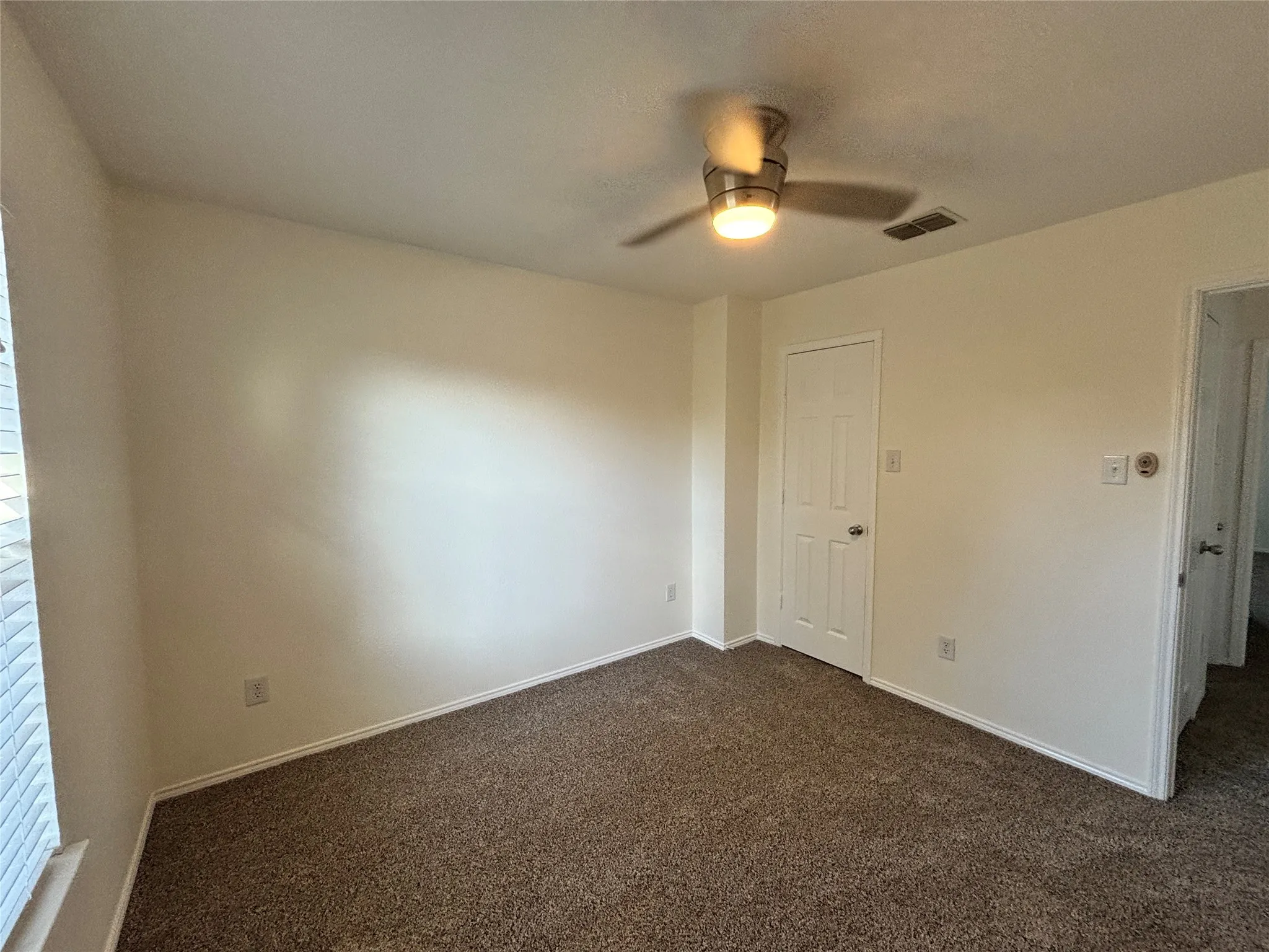 Single Family Residence For Sale in Kaufman County , 1021 San Antonio Drive, Forney, Texas 75126, 5 Bedroom, 4 Bathroom, 2 Garage spaces, 3,476 Sqft, built in 2005, mls#21409291, Real Estate Agent in Forney, Homes For Sale in Kaufman county, Homes For Sale in Forney, Realtor in Forney Texas, Real Estate Brokerage Independent Realty Texas, Luminita Cordes Realtor