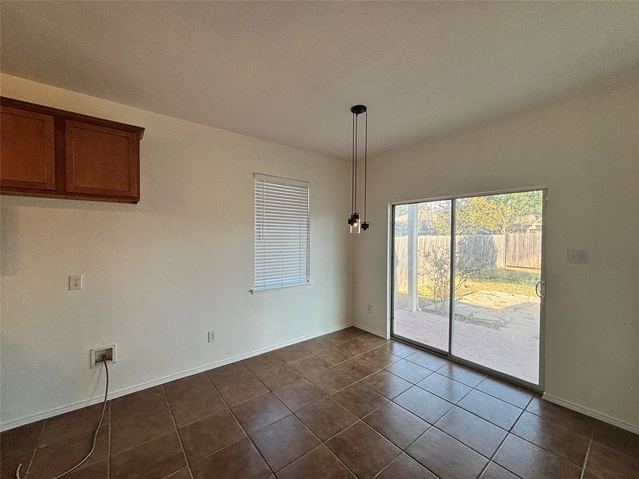 Single Family Residence For Sale in Kaufman County , 1021 San Antonio Drive, Forney, Texas 75126, 5 Bedroom, 4 Bathroom, 2 Garage spaces, 3,476 Sqft, built in 2005, mls#21409291, Real Estate Agent in Forney, Homes For Sale in Kaufman county, Homes For Sale in Forney, Realtor in Forney Texas, Real Estate Brokerage Independent Realty Texas, Luminita Cordes Realtor