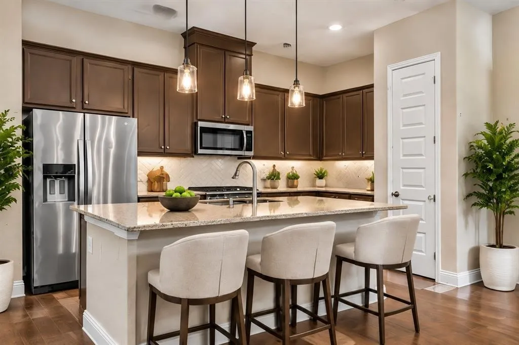 Single Family Residence For Rent in Denton County , 4429 grady Lane, Carrollton, Texas 75010, 3 Bedroom, 3 Bathroom, 2 Garage spaces, 1,828 Sqft, built in 2021, mls#21405167, Real Estate Agent in Carrollton, Homes For Rent in Denton county, Homes For Rent in Carrollton, Realtor in Carrollton Texas, Real Estate Brokerage Independent Realty Texas, Luminita Cordes Realtor