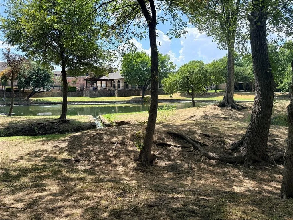 Single Family Residence For Rent in Denton County , 4429 grady Lane, Carrollton, Texas 75010, 3 Bedroom, 3 Bathroom, 2 Garage spaces, 1,828 Sqft, built in 2021, mls#21405167, Real Estate Agent in Carrollton, Homes For Rent in Denton county, Homes For Rent in Carrollton, Realtor in Carrollton Texas, Real Estate Brokerage Independent Realty Texas, Luminita Cordes Realtor