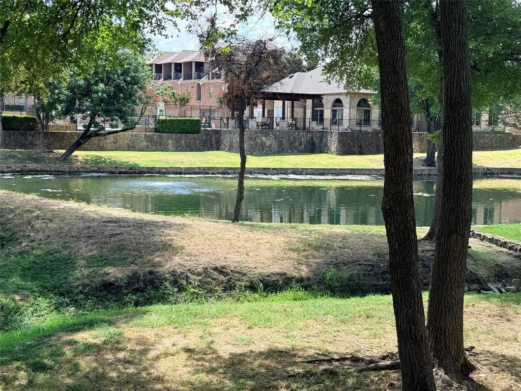 Single Family Residence For Rent in Denton County , 4429 grady Lane, Carrollton, Texas 75010, 3 Bedroom, 3 Bathroom, 2 Garage spaces, 1,828 Sqft, built in 2021, mls#21405167, Real Estate Agent in Carrollton, Homes For Rent in Denton county, Homes For Rent in Carrollton, Realtor in Carrollton Texas, Real Estate Brokerage Independent Realty Texas, Luminita Cordes Realtor