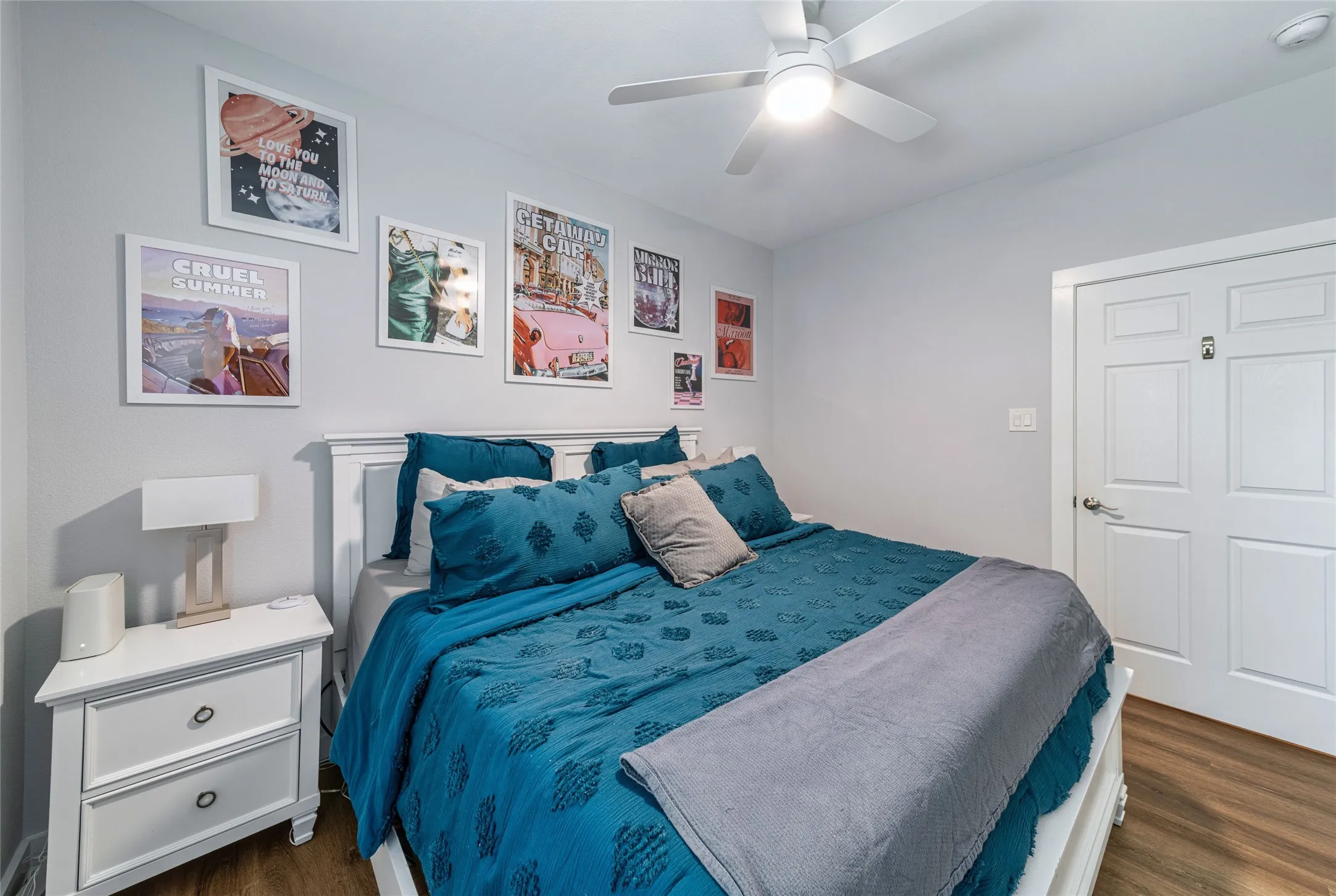 Single Family Residence For Sale in Dallas County , 3724 Crane Street, Dallas, Texas 75212, 5 Bedroom, 3 Bathroom, 2 Garage spaces, 2,376 Sqft, built in 2022, mls#21410227, Real Estate Agent in Dallas, Homes For Sale in Dallas county, Homes For Sale in Dallas, Realtor in Dallas Texas, Real Estate Brokerage Independent Realty Texas, Luminita Cordes Realtor