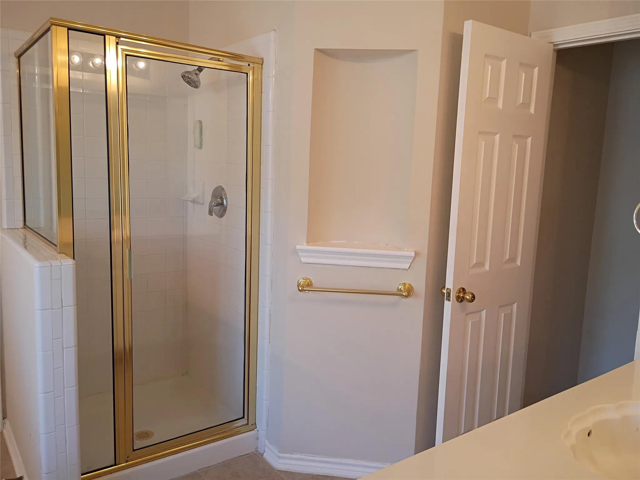 Single Family Residence For Sale in Denton County , 3005 Birch Leaf Place, Flower Mound, Texas 75022, 4 Bedroom, 3 Bathroom, 2 Garage spaces, 3,059 Sqft, built in 1999, mls#21410317, Real Estate Agent in Flower Mound, Homes For Sale in Denton county, Homes For Sale in Flower Mound, Realtor in Flower Mound Texas, Real Estate Brokerage Independent Realty Texas, Luminita Cordes Realtor