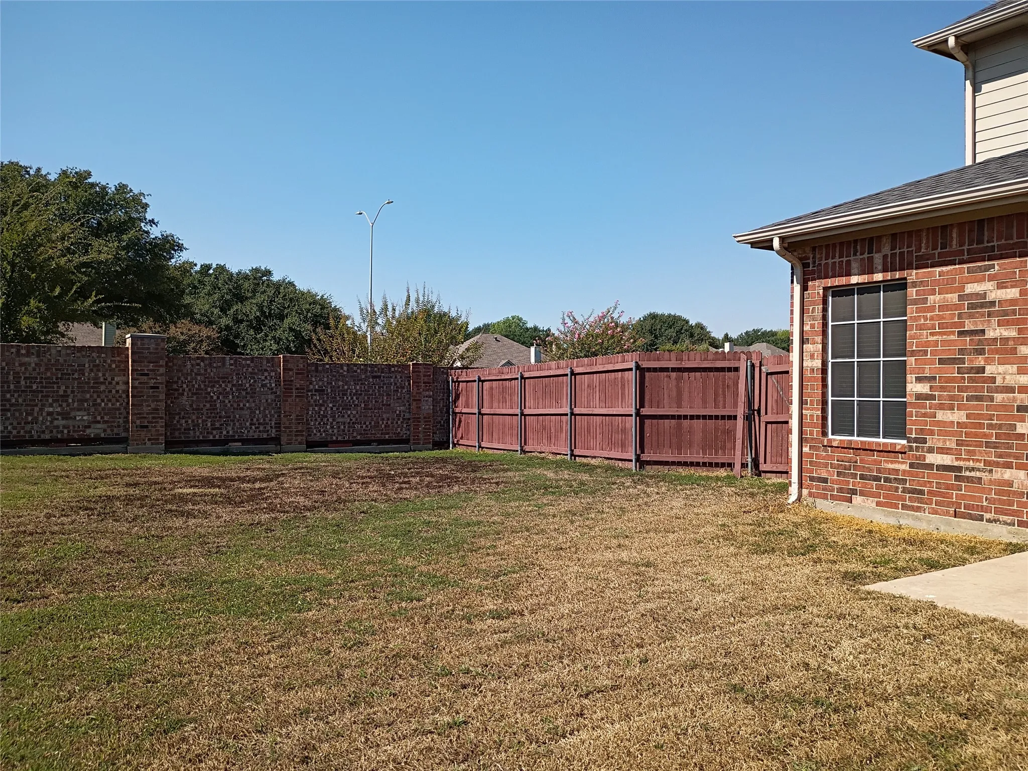 Single Family Residence For Sale in Denton County , 3005 Birch Leaf Place, Flower Mound, Texas 75022, 4 Bedroom, 3 Bathroom, 2 Garage spaces, 3,059 Sqft, built in 1999, mls#21410317, Real Estate Agent in Flower Mound, Homes For Sale in Denton county, Homes For Sale in Flower Mound, Realtor in Flower Mound Texas, Real Estate Brokerage Independent Realty Texas, Luminita Cordes Realtor