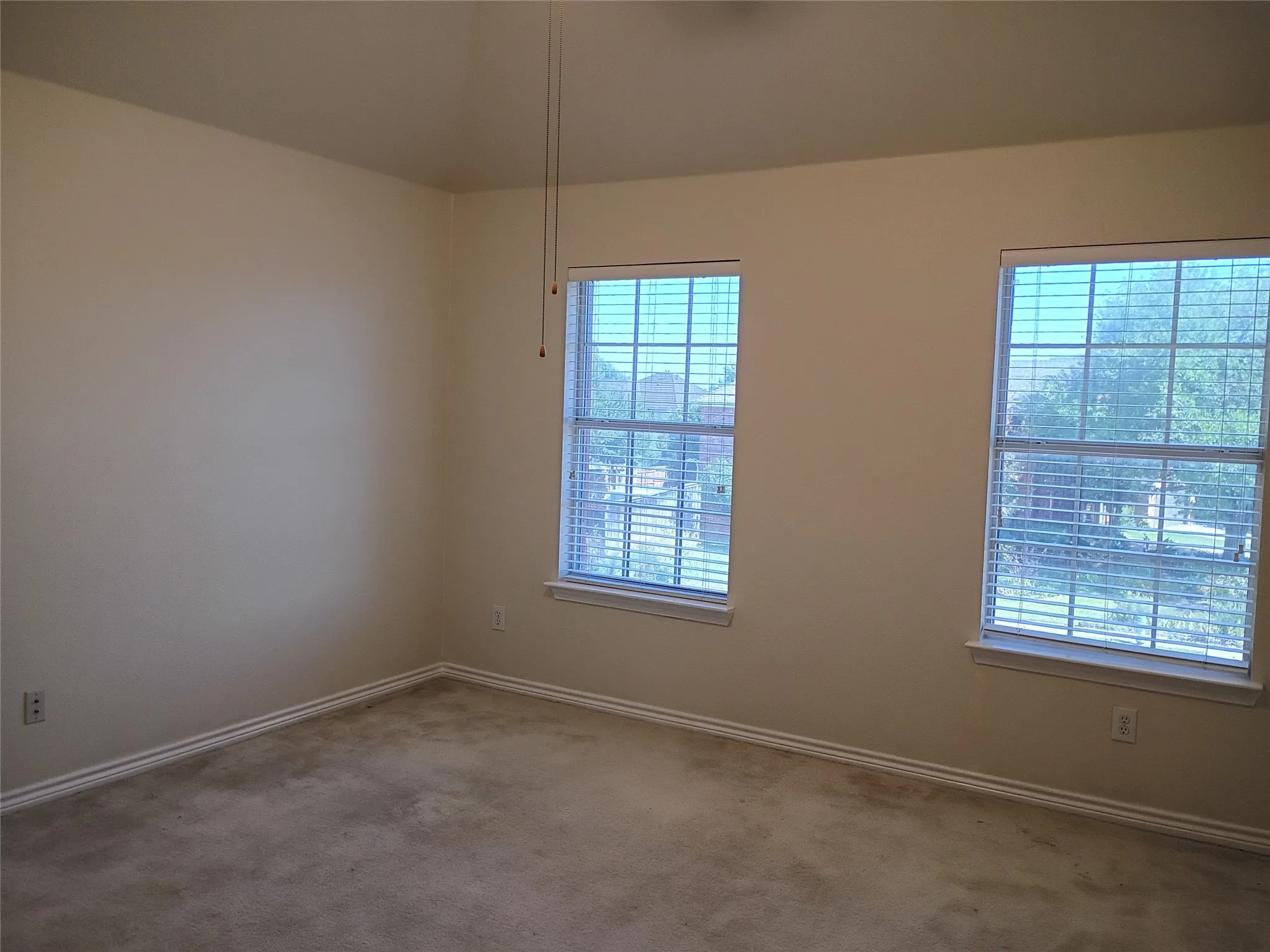Single Family Residence For Sale in Denton County , 3005 Birch Leaf Place, Flower Mound, Texas 75022, 4 Bedroom, 3 Bathroom, 2 Garage spaces, 3,059 Sqft, built in 1999, mls#21410317, Real Estate Agent in Flower Mound, Homes For Sale in Denton county, Homes For Sale in Flower Mound, Realtor in Flower Mound Texas, Real Estate Brokerage Independent Realty Texas, Luminita Cordes Realtor