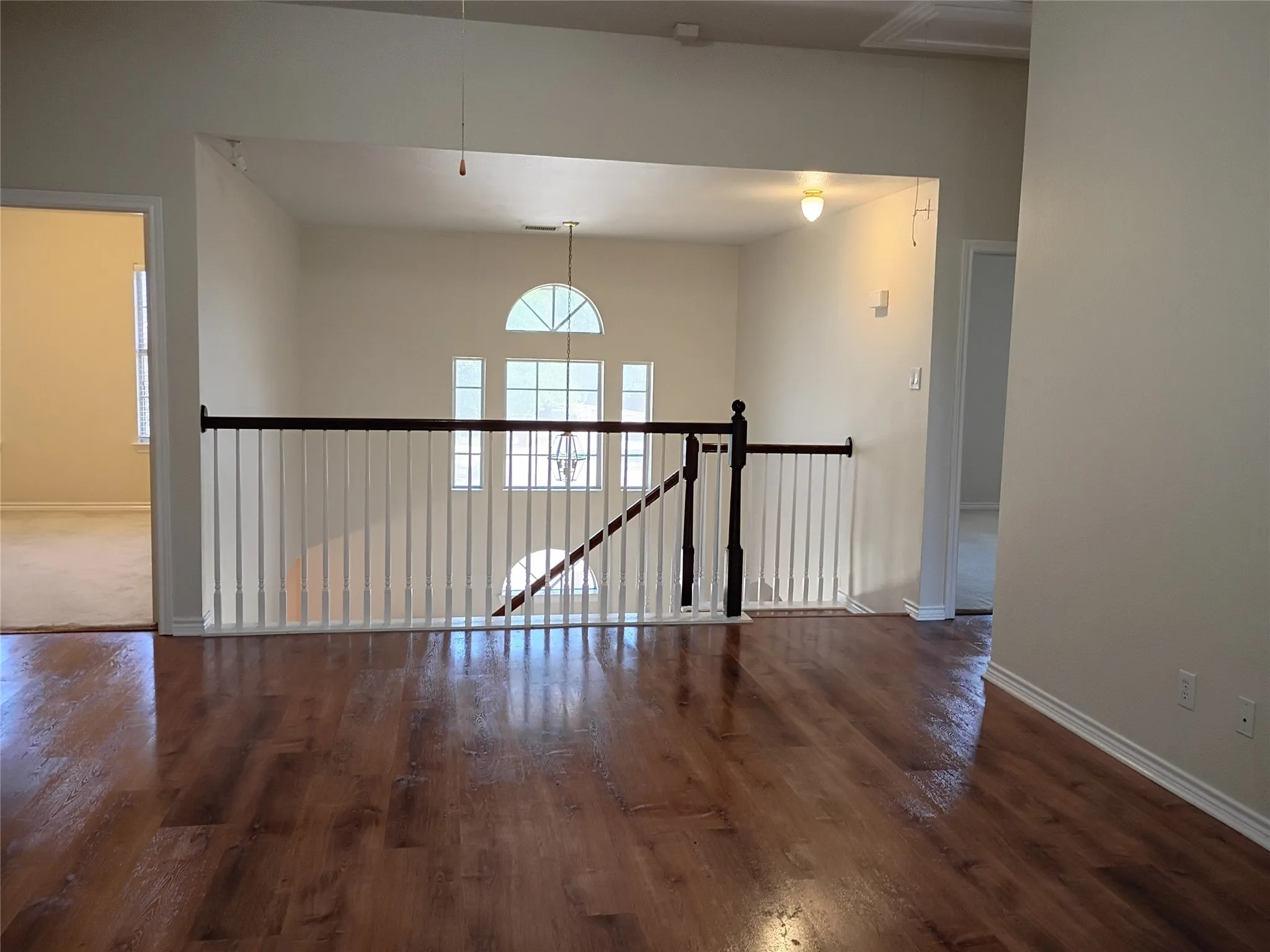 Single Family Residence For Sale in Denton County , 3005 Birch Leaf Place, Flower Mound, Texas 75022, 4 Bedroom, 3 Bathroom, 2 Garage spaces, 3,059 Sqft, built in 1999, mls#21410317, Real Estate Agent in Flower Mound, Homes For Sale in Denton county, Homes For Sale in Flower Mound, Realtor in Flower Mound Texas, Real Estate Brokerage Independent Realty Texas, Luminita Cordes Realtor