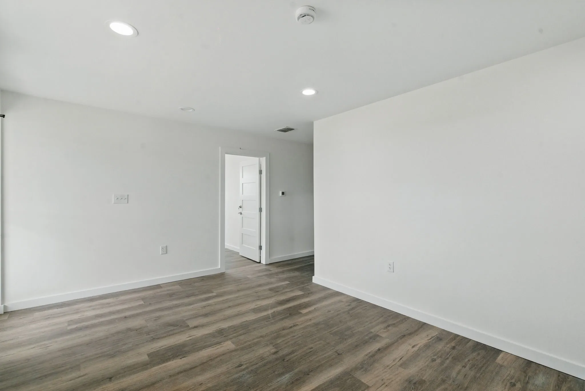 Industrial For Rent in Parker County , 120 W Scenic Trail 3, Weatherford, Texas 76088, 0, 0, Garage spaces, 0 Sqft, built in 2025, mls#21410315, Real Estate Agent in Weatherford, Homes For Rent in Parker county, Homes For Rent in Weatherford, Realtor in Weatherford Texas, Real Estate Brokerage Independent Realty Texas, Luminita Cordes Realtor