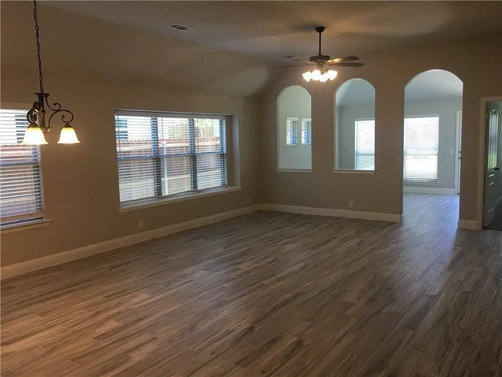 Single Family Residence For Rent in Collin County , 2103 Glorioso Lane, Princeton, Texas 75407, 4 Bedroom, 2 Bathroom, 2 Garage spaces, 1,870 Sqft, built in 2019, mls#21410324, Real Estate Agent in Princeton, Homes For Rent in Collin county, Homes For Rent in Princeton, Realtor in Princeton Texas, Real Estate Brokerage Independent Realty Texas, Luminita Cordes Realtor