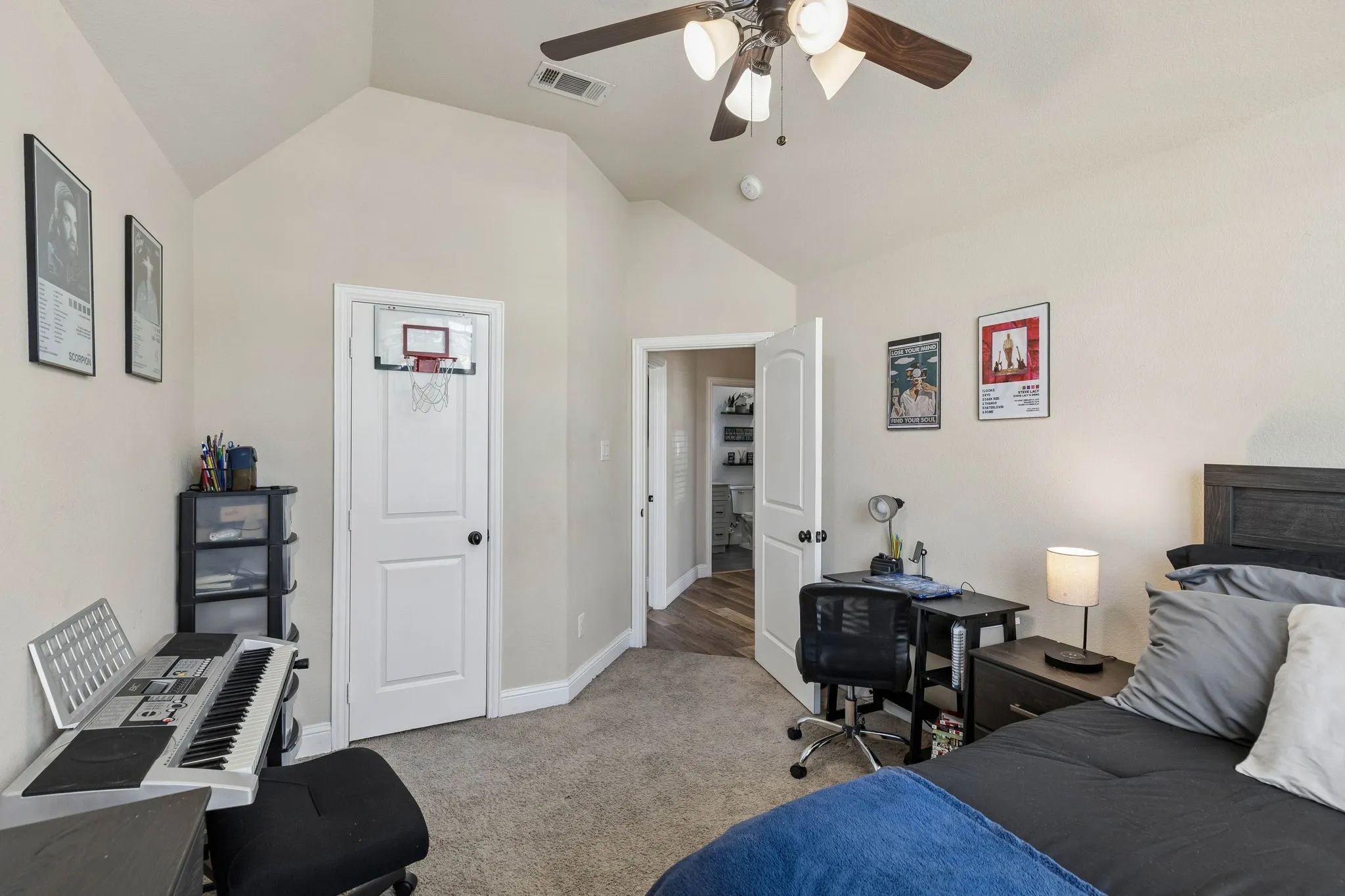 Single Family Residence For Sale in Collin County , 205 Covington Drive, Wylie, Texas 75098, 4 Bedroom, 2 Bathroom, 2 Garage spaces, 2,074 Sqft, built in 2017, mls#21409504, Real Estate Agent in Wylie, Homes For Sale in Collin county, Homes For Sale in Wylie, Realtor in Wylie Texas, Real Estate Brokerage Independent Realty Texas, Luminita Cordes Realtor