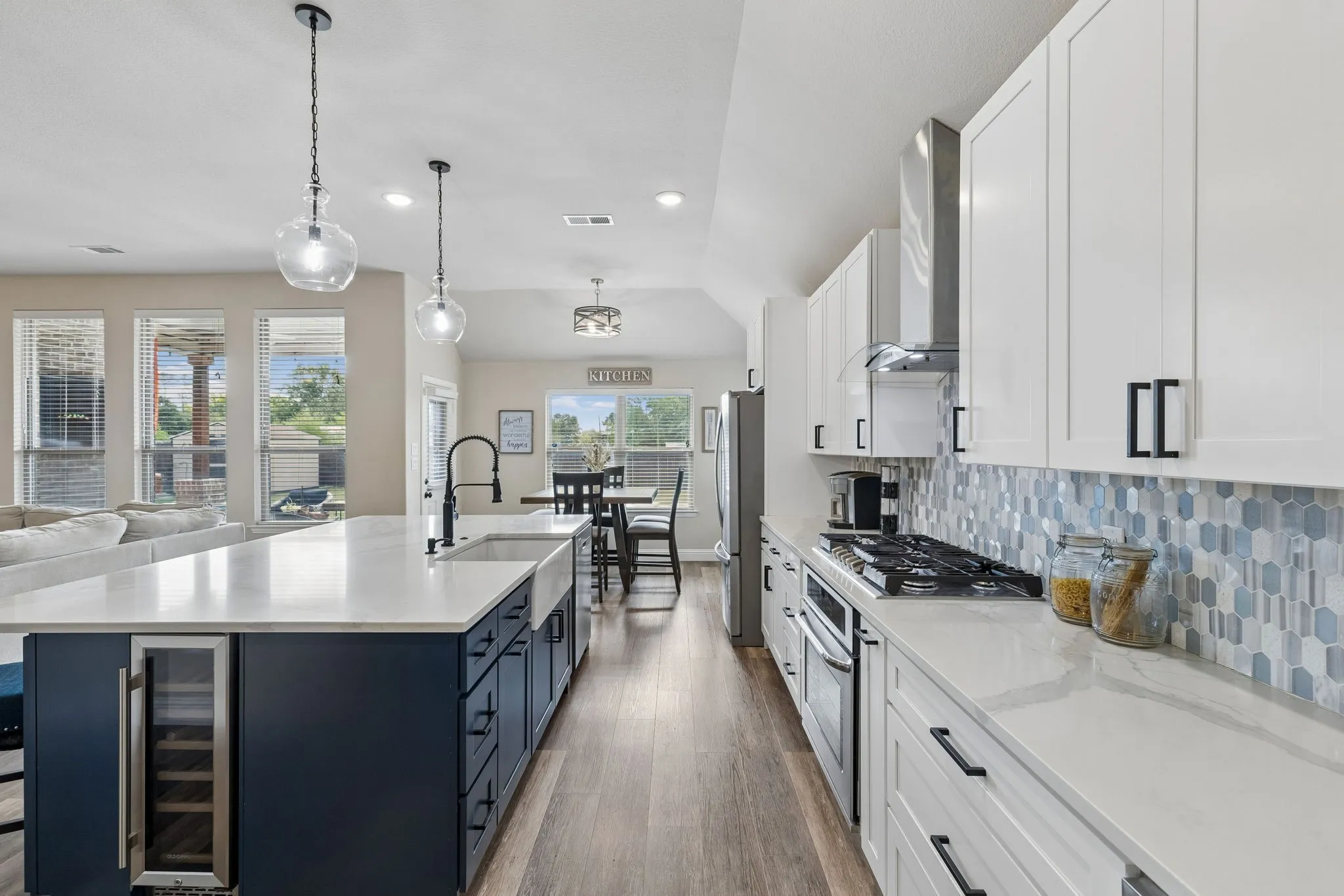 Single Family Residence For Sale in Collin County , 205 Covington Drive, Wylie, Texas 75098, 4 Bedroom, 2 Bathroom, 2 Garage spaces, 2,074 Sqft, built in 2017, mls#21409504, Real Estate Agent in Wylie, Homes For Sale in Collin county, Homes For Sale in Wylie, Realtor in Wylie Texas, Real Estate Brokerage Independent Realty Texas, Luminita Cordes Realtor