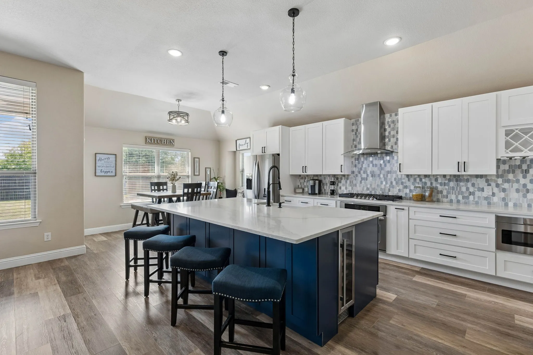 Single Family Residence For Sale in Collin County , 205 Covington Drive, Wylie, Texas 75098, 4 Bedroom, 2 Bathroom, 2 Garage spaces, 2,074 Sqft, built in 2017, mls#21409504, Real Estate Agent in Wylie, Homes For Sale in Collin county, Homes For Sale in Wylie, Realtor in Wylie Texas, Real Estate Brokerage Independent Realty Texas, Luminita Cordes Realtor