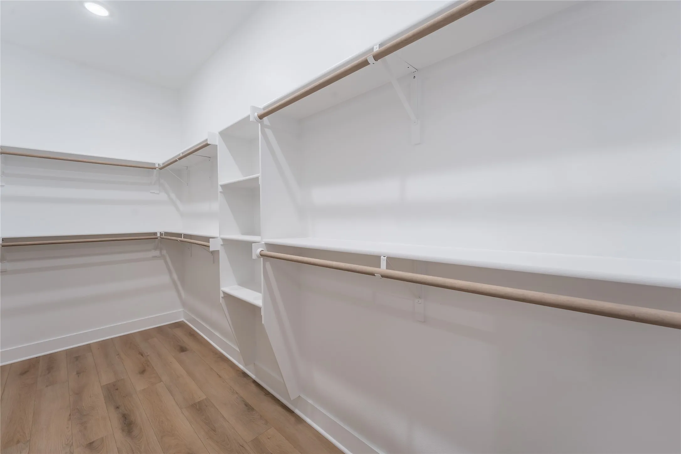 Single Family Residence For Sale in Mc Lennan County , 13019 Rainier Drive, Woodway, Texas 76712, 5 Bedroom, 3 Bathroom, 2 Garage spaces, 3,070 Sqft, built in 2024, mls#21362778, Real Estate Agent in Woodway, Homes For Sale in Mc Lennan county, Homes For Sale in Woodway, Realtor in Woodway Texas, Real Estate Brokerage Independent Realty Texas, Luminita Cordes Realtor