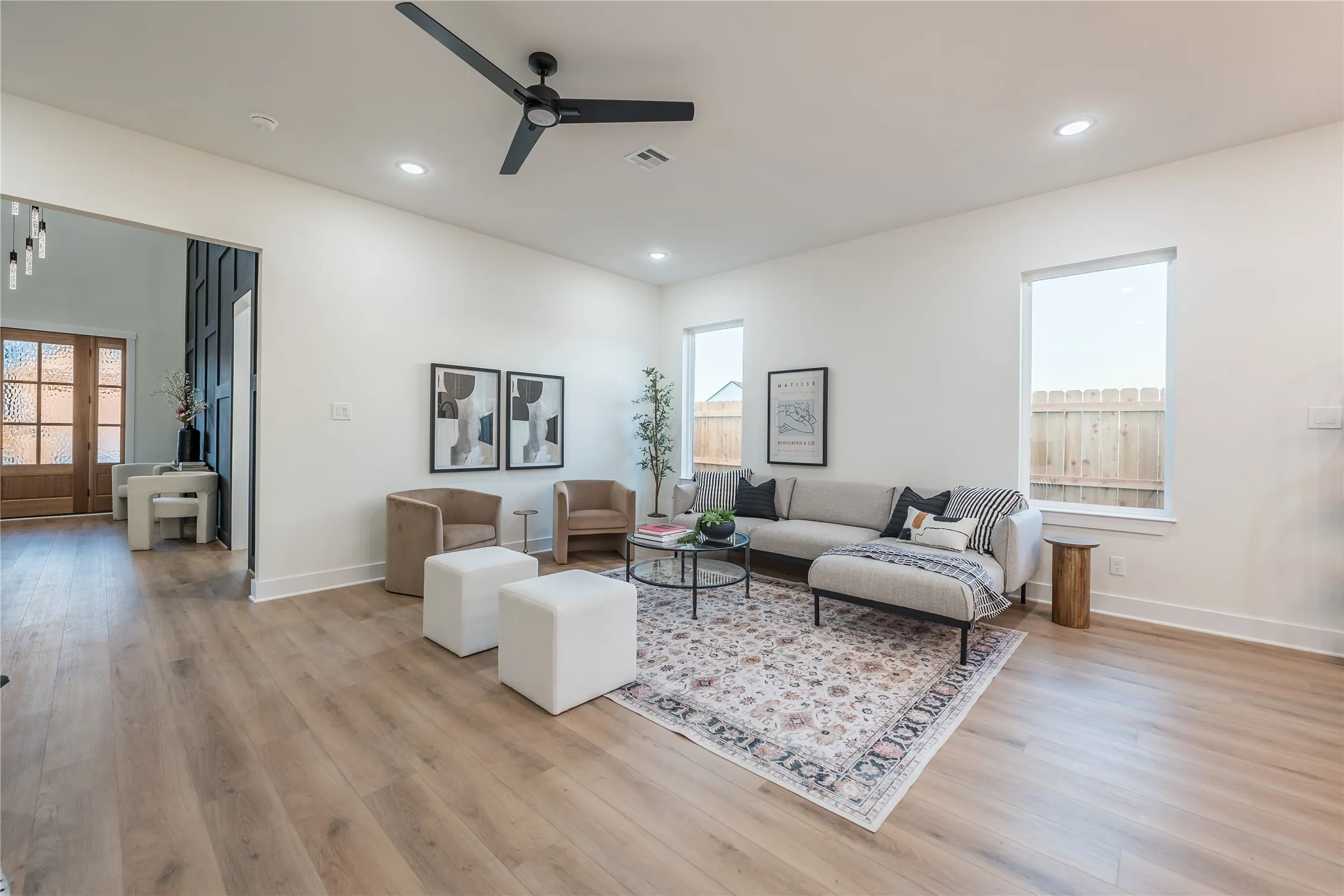 Single Family Residence For Sale in Mc Lennan County , 13019 Rainier Drive, Woodway, Texas 76712, 5 Bedroom, 3 Bathroom, 2 Garage spaces, 3,070 Sqft, built in 2024, mls#21362778, Real Estate Agent in Woodway, Homes For Sale in Mc Lennan county, Homes For Sale in Woodway, Realtor in Woodway Texas, Real Estate Brokerage Independent Realty Texas, Luminita Cordes Realtor