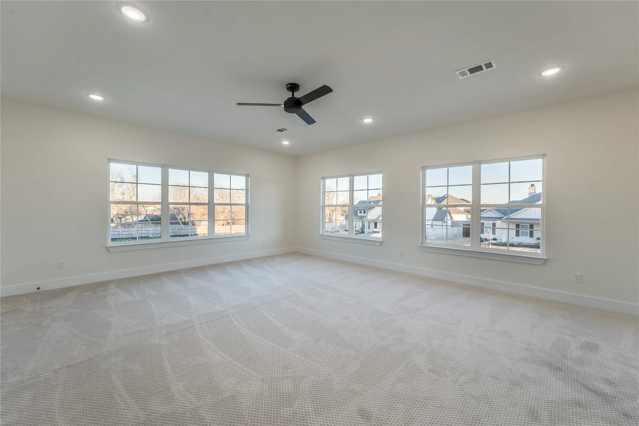 Single Family Residence For Sale in Mc Lennan County , 13019 Rainier Drive, Woodway, Texas 76712, 5 Bedroom, 3 Bathroom, 2 Garage spaces, 3,070 Sqft, built in 2024, mls#21362778, Real Estate Agent in Woodway, Homes For Sale in Mc Lennan county, Homes For Sale in Woodway, Realtor in Woodway Texas, Real Estate Brokerage Independent Realty Texas, Luminita Cordes Realtor