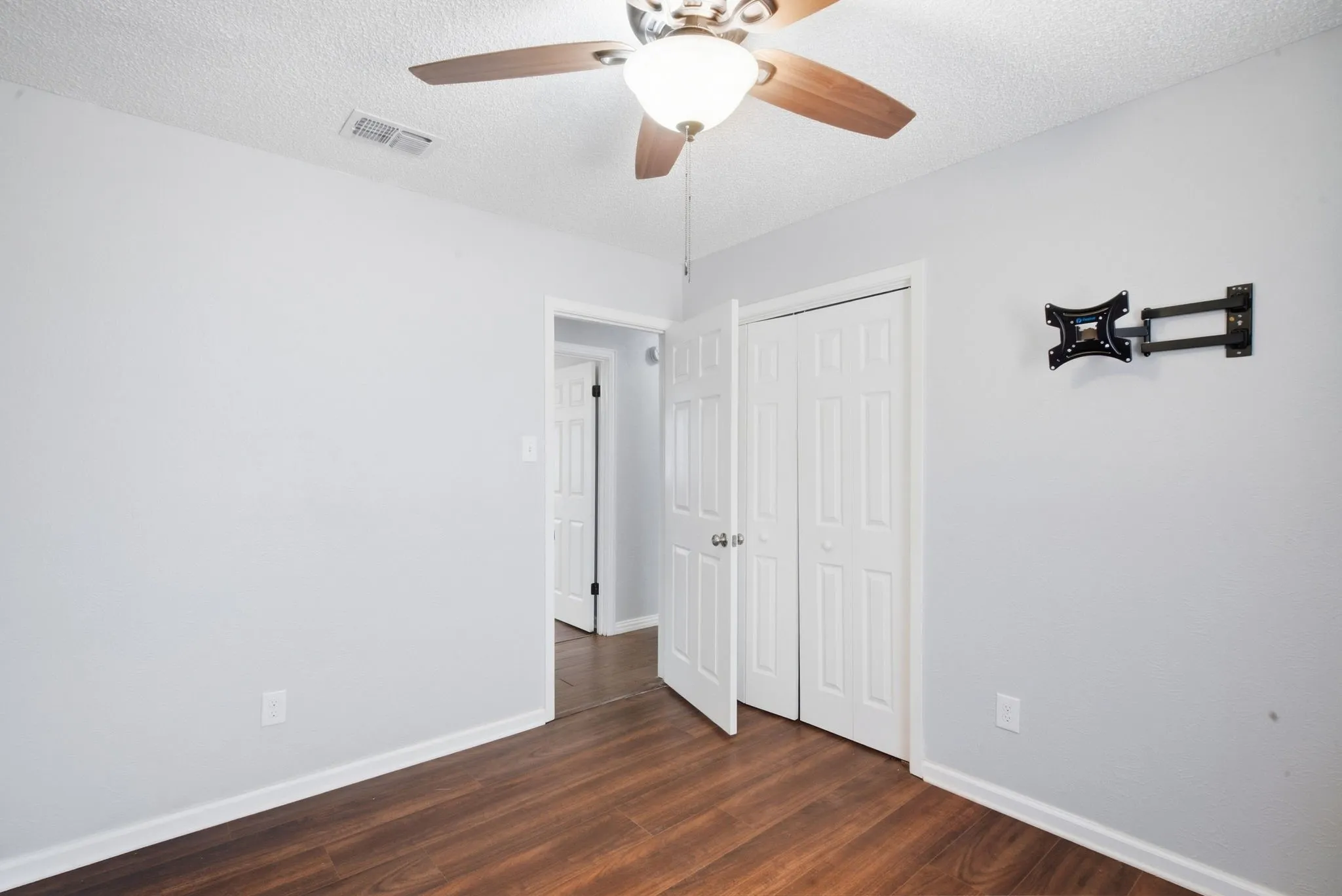 Guest Bedroom 2
