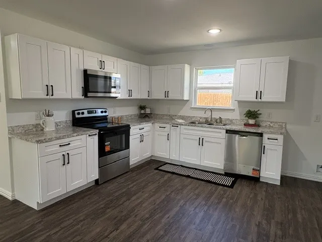 Single Family Residence For Sale in Delta County , 251 E Ft Worth Avenue, Cooper, Texas 75432, 3 Bedroom, 2 Bathroom, Garage spaces, 1,092 Sqft, built in 2026, mls#21407579, Real Estate Agent in Cooper, Homes For Sale in Delta county, Homes For Sale in Cooper, Realtor in Cooper Texas, Real Estate Brokerage Independent Realty Texas, Luminita Cordes Realtor