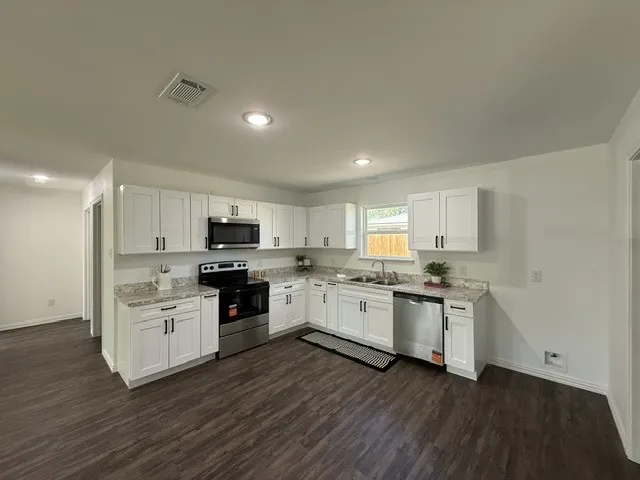 Single Family Residence For Sale in Delta County , 251 E Ft Worth Avenue, Cooper, Texas 75432, 3 Bedroom, 2 Bathroom, Garage spaces, 1,092 Sqft, built in 2026, mls#21407579, Real Estate Agent in Cooper, Homes For Sale in Delta county, Homes For Sale in Cooper, Realtor in Cooper Texas, Real Estate Brokerage Independent Realty Texas, Luminita Cordes Realtor