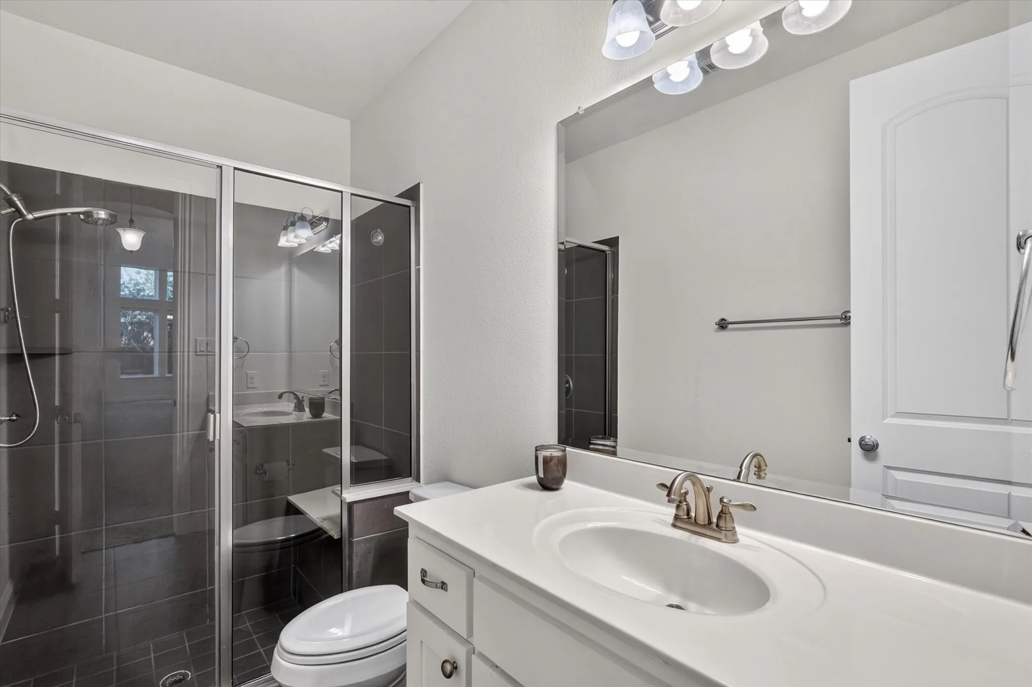 Single Family Residence For Rent in Collin County , 3005 Orleans Drive, Mc Kinney, Texas 75071, 4 Bedroom, 3 Bathroom, 2 Garage spaces, 2,797 Sqft, built in 2019, mls#21410328, Real Estate Agent in Mc Kinney, Homes For Rent in Collin county, Homes For Rent in Mc Kinney, Realtor in Mc Kinney Texas, Real Estate Brokerage Independent Realty Texas, Luminita Cordes Realtor