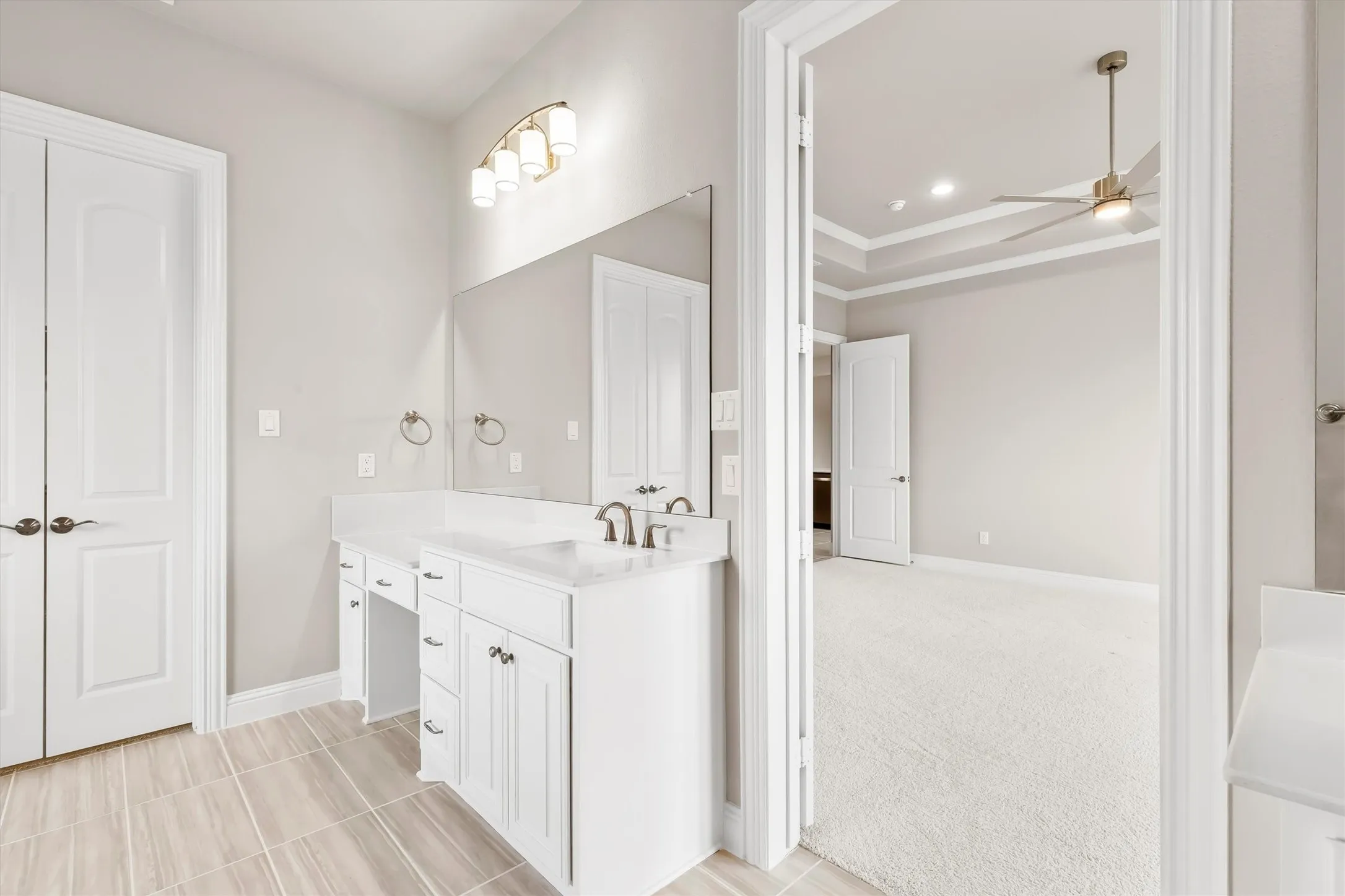 Single Family Residence For Sale in Ellis County , 4651 Spring Garden Road, Midlothian, Texas 76065, 3 Bedroom, 3 Bathroom, 3 Garage spaces, 3,060 Sqft, built in 2023, mls#21408711, Real Estate Agent in Midlothian, Homes For Sale in Ellis county, Homes For Sale in Midlothian, Realtor in Midlothian Texas, Real Estate Brokerage Independent Realty Texas, Luminita Cordes Realtor