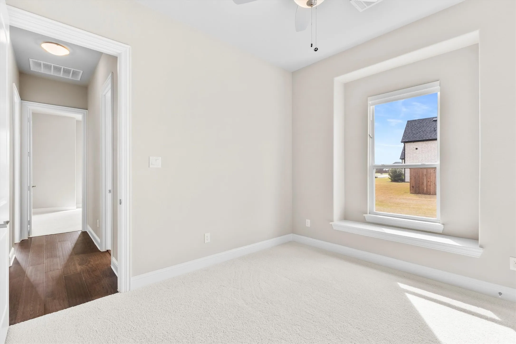 Single Family Residence For Sale in Ellis County , 4651 Spring Garden Road, Midlothian, Texas 76065, 3 Bedroom, 3 Bathroom, 3 Garage spaces, 3,060 Sqft, built in 2023, mls#21408711, Real Estate Agent in Midlothian, Homes For Sale in Ellis county, Homes For Sale in Midlothian, Realtor in Midlothian Texas, Real Estate Brokerage Independent Realty Texas, Luminita Cordes Realtor