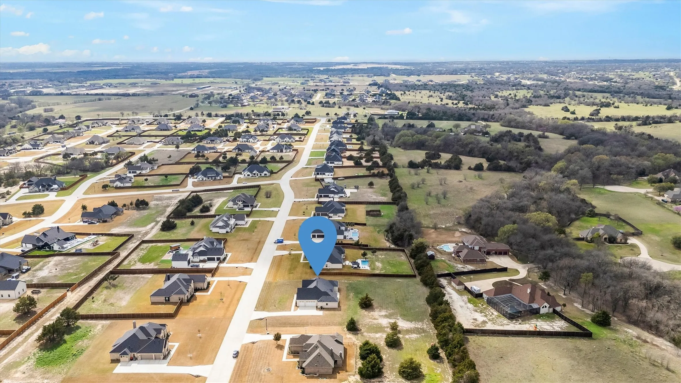 Single Family Residence For Sale in Ellis County , 4651 Spring Garden Road, Midlothian, Texas 76065, 3 Bedroom, 3 Bathroom, 3 Garage spaces, 3,060 Sqft, built in 2023, mls#21408711, Real Estate Agent in Midlothian, Homes For Sale in Ellis county, Homes For Sale in Midlothian, Realtor in Midlothian Texas, Real Estate Brokerage Independent Realty Texas, Luminita Cordes Realtor